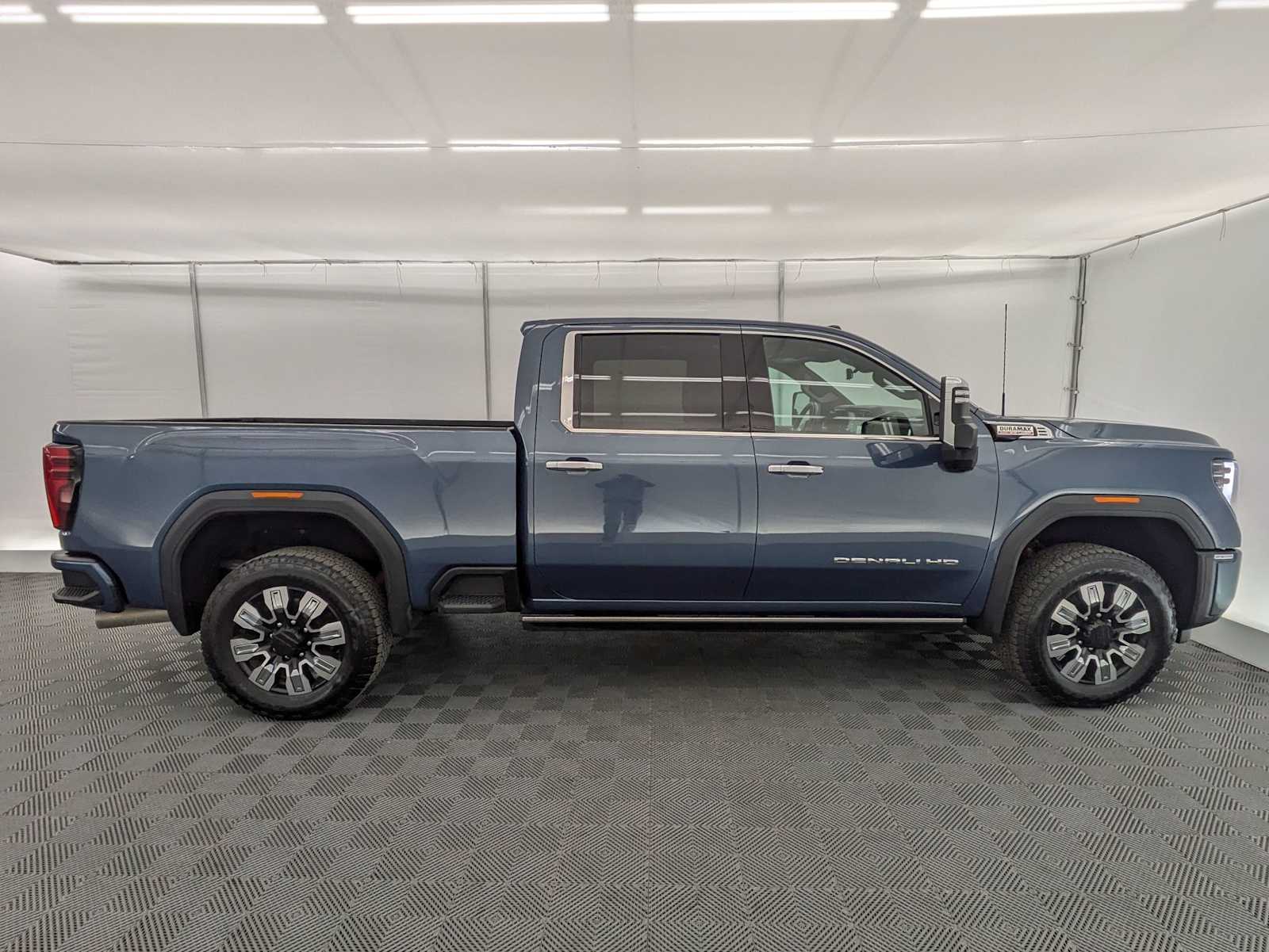 Thumbnail: 2025 GMC Sierra 2500 - 7