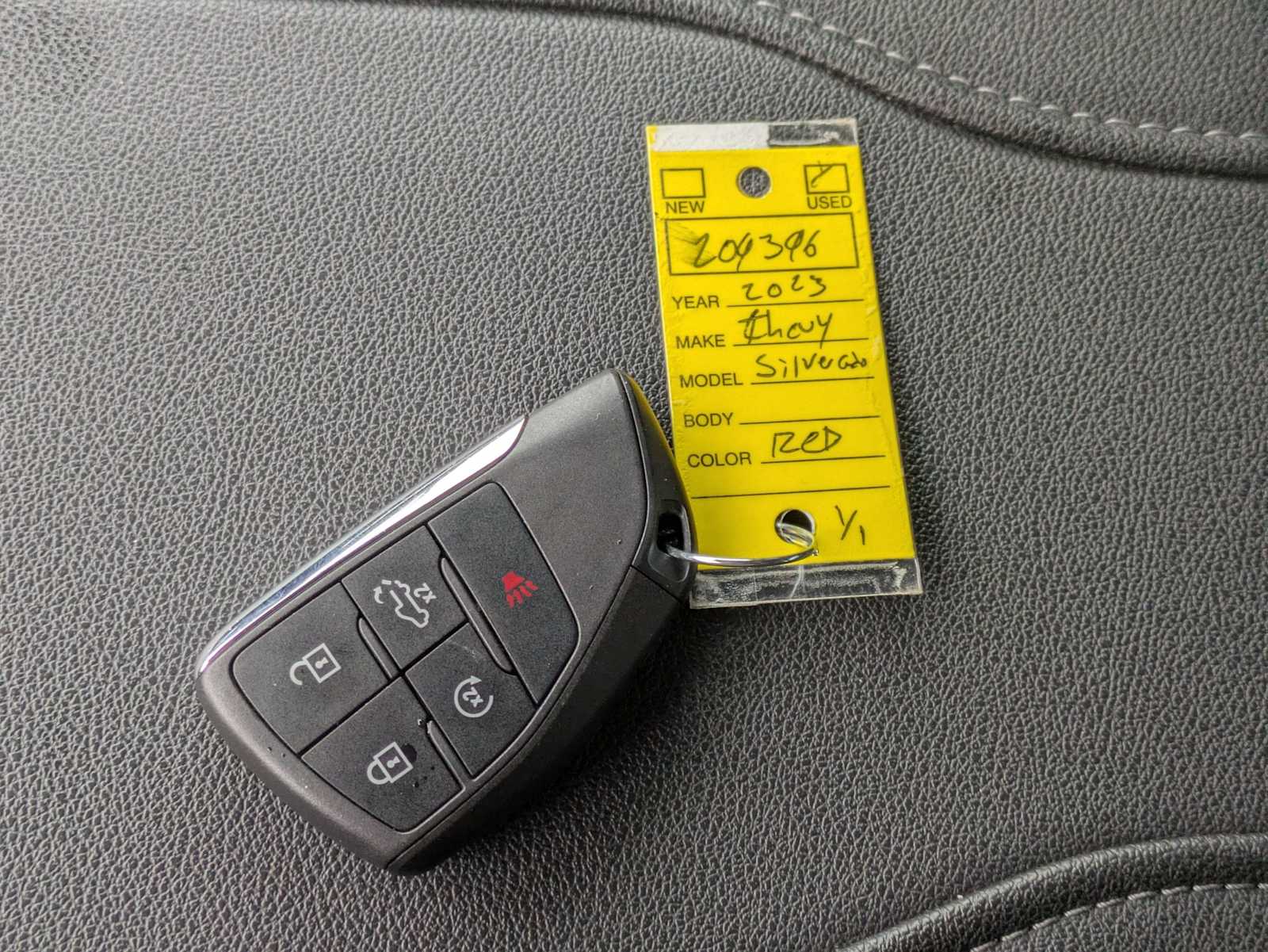 Thumbnail: 2023 Chevrolet Silverado 1500 - 35