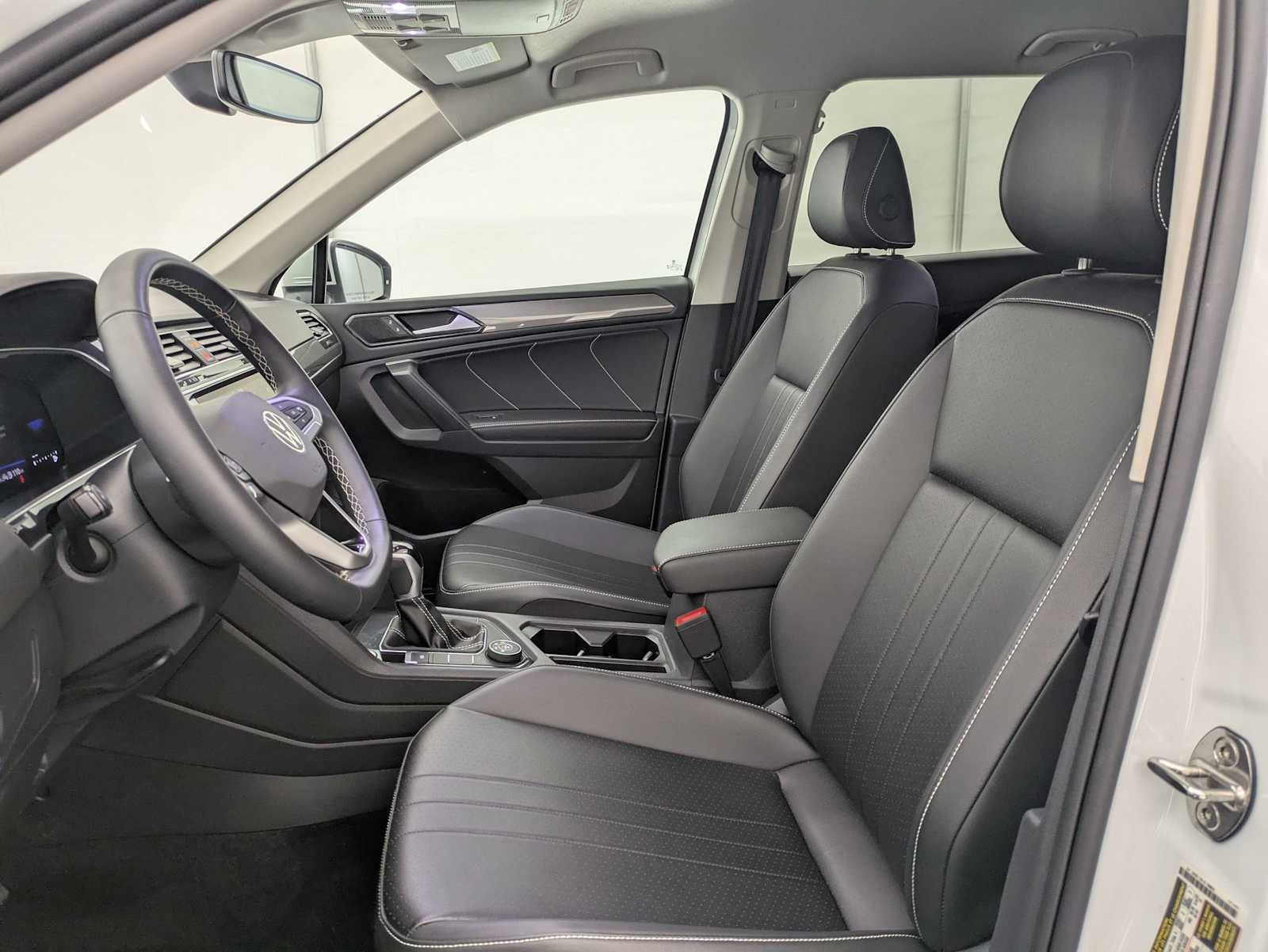 2024 Volkswagen Tiguan 2.0T 17