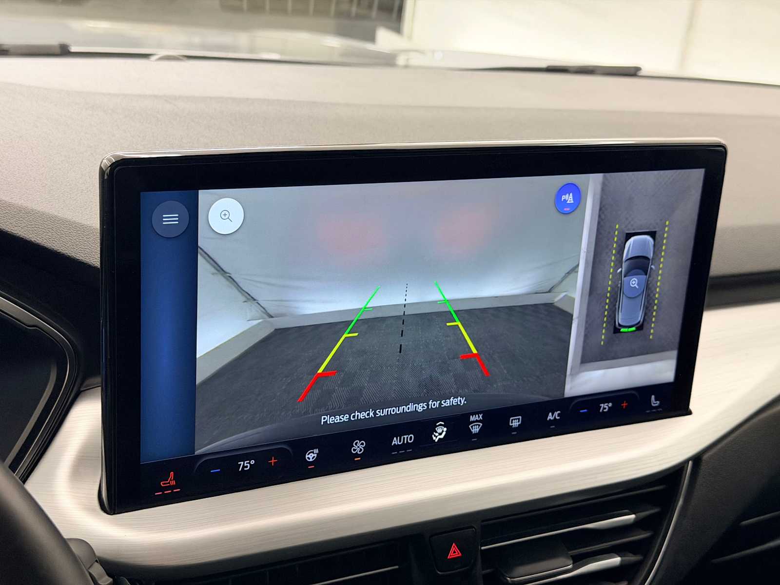 Thumbnail: 2024 Ford Escape - 29