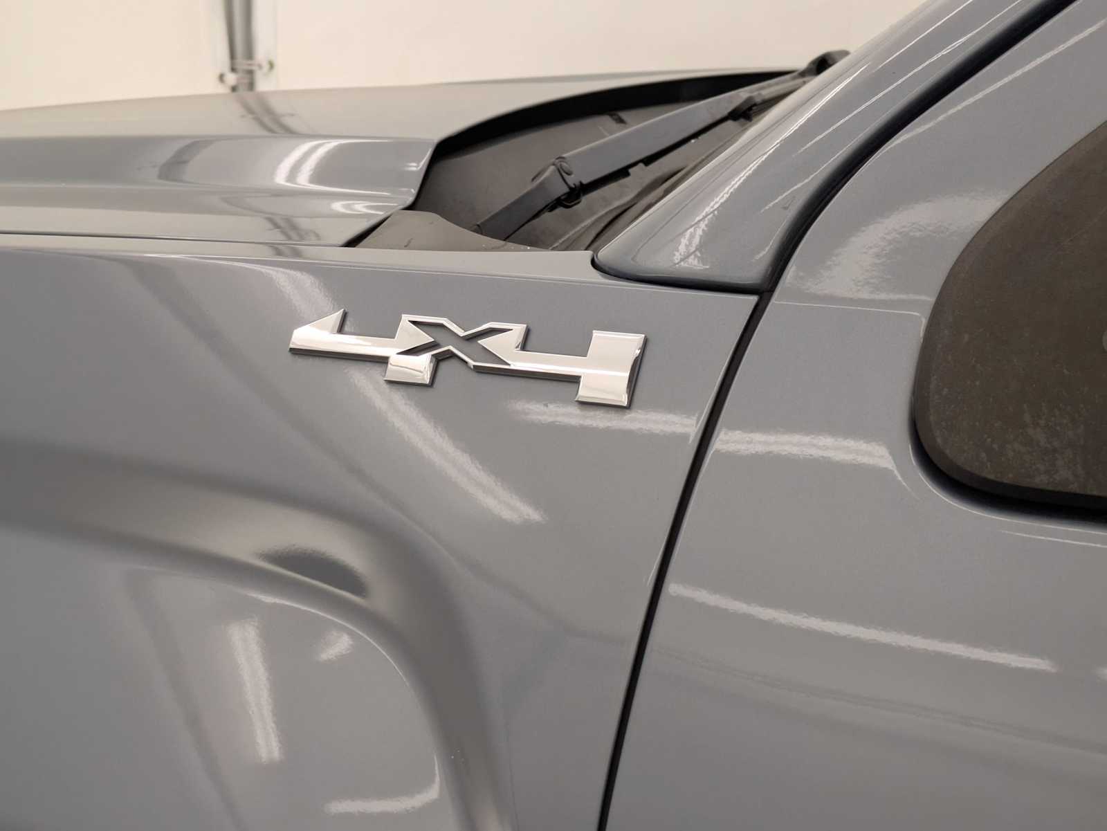 Thumbnail: 2016 GMC Sierra 1500 - 12