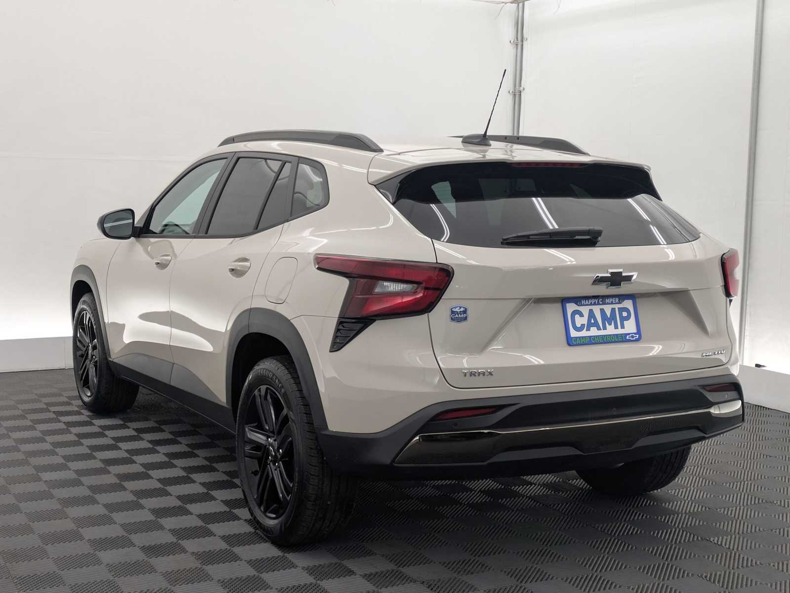 Thumbnail: 2026 Chevrolet Trax - 4