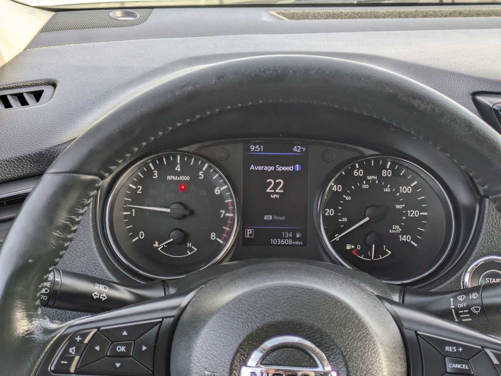 Thumbnail: 2018 Nissan Rogue - 32