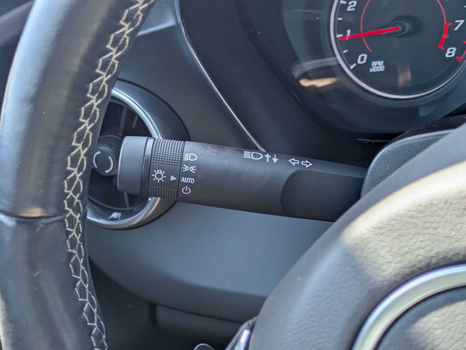 Thumbnail: 2019 Chevrolet Camaro - 25