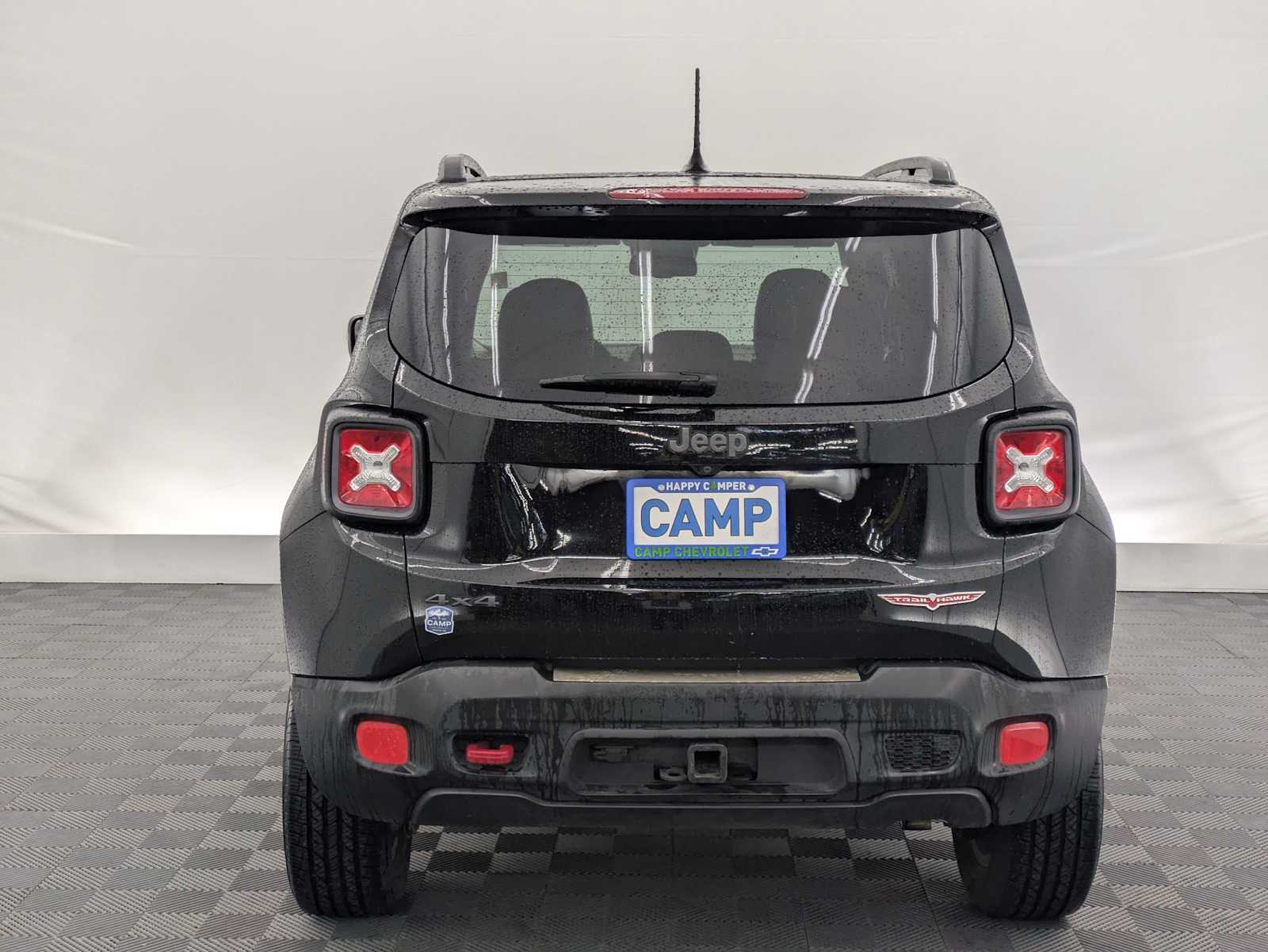 Thumbnail: 2016 Jeep Renegade - 5