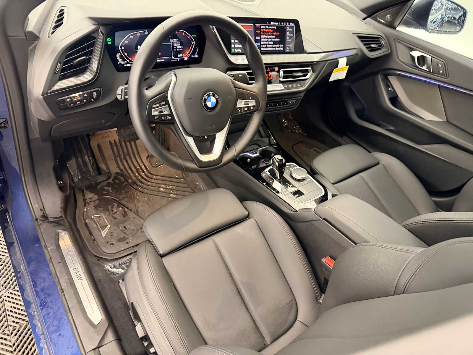 Thumbnail: 2024 BMW 2 Series - 2