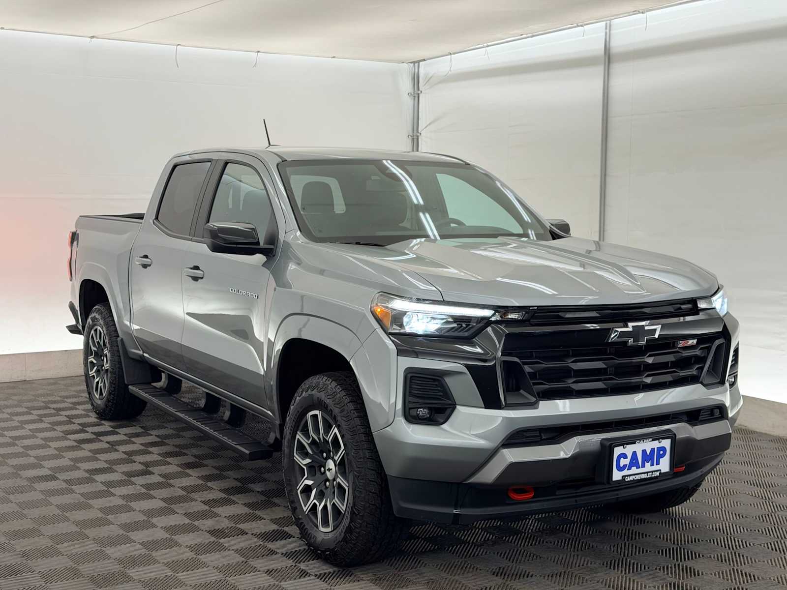 Thumbnail: 2024 Chevrolet Colorado - 8