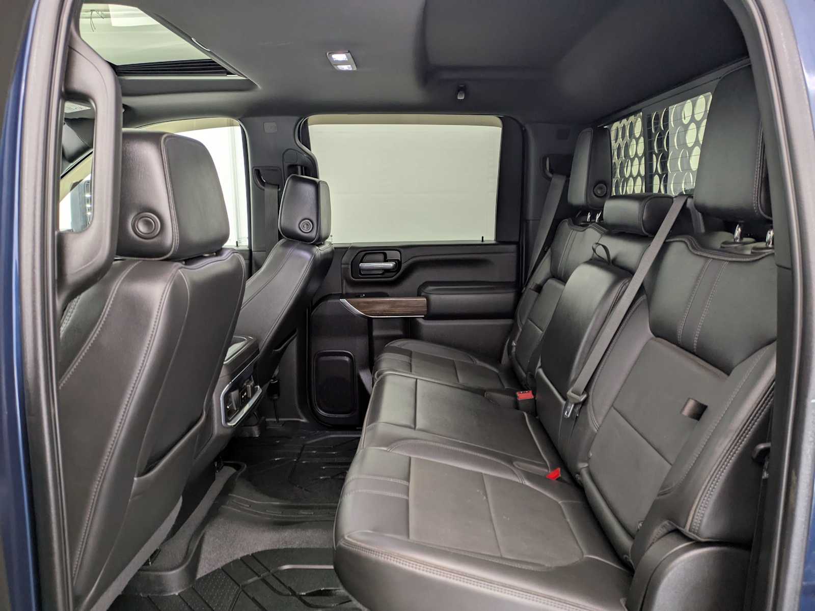 Thumbnail: 2022 Chevrolet Silverado 3500 - 23