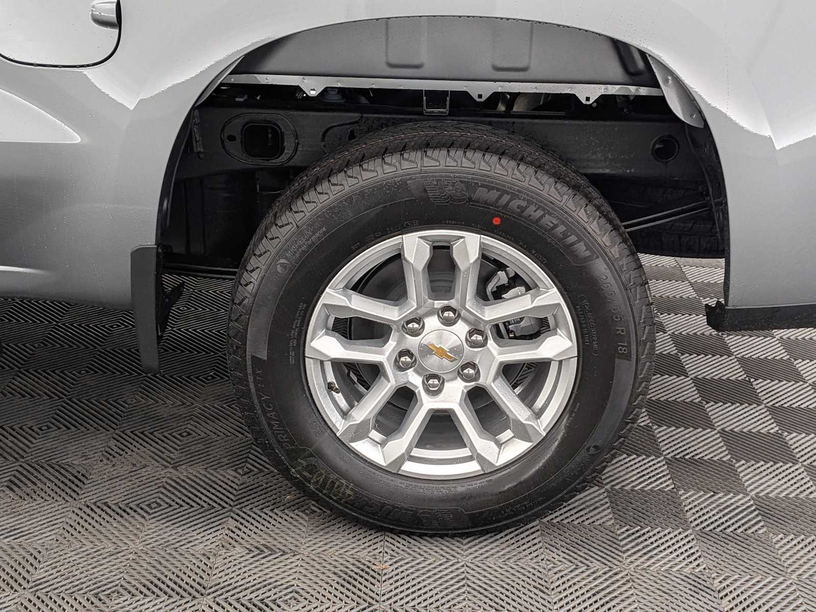 Thumbnail: 2026 Chevrolet Silverado 1500 - 17