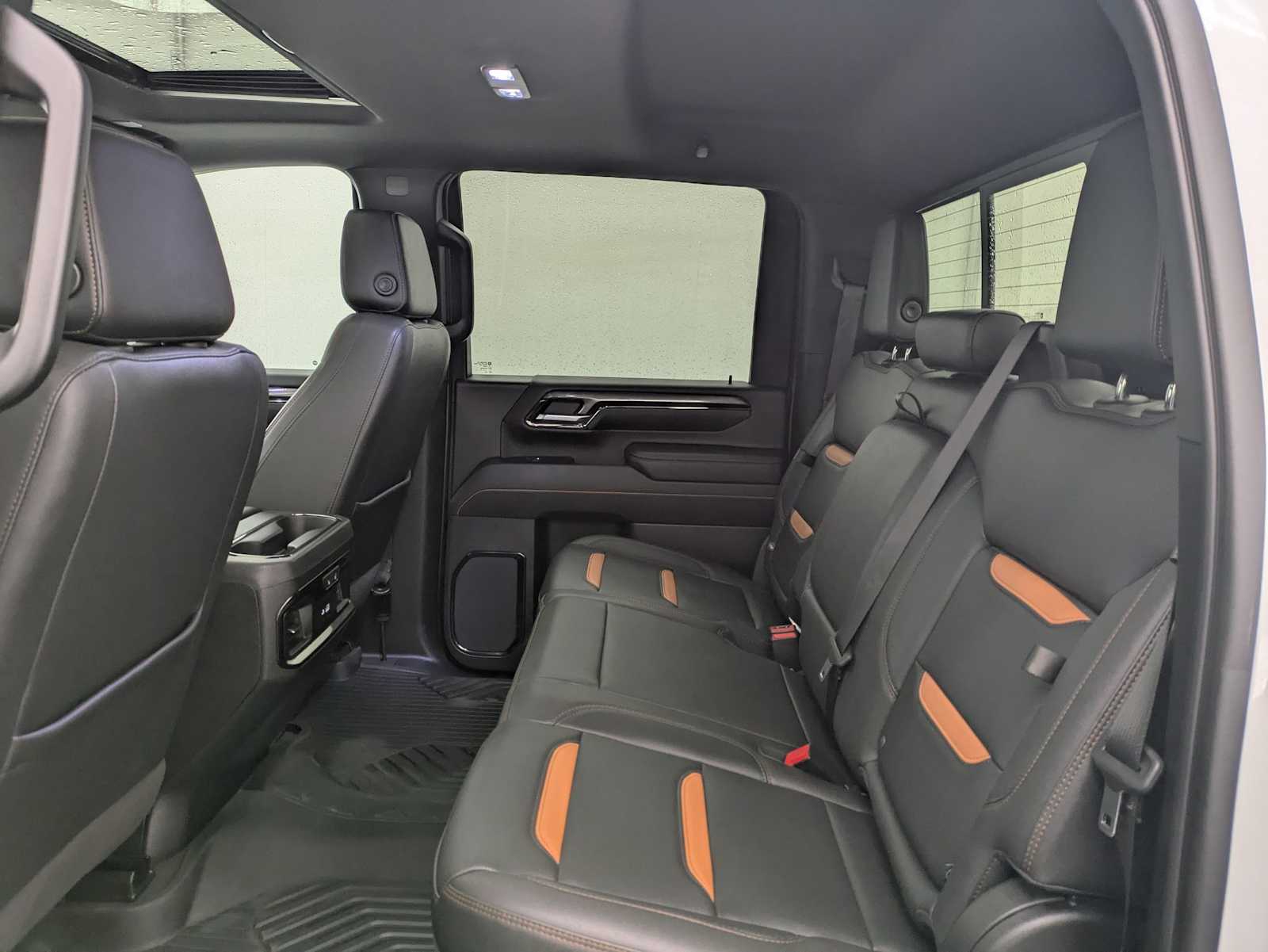 Thumbnail: 2024 GMC Sierra 3500 - 22