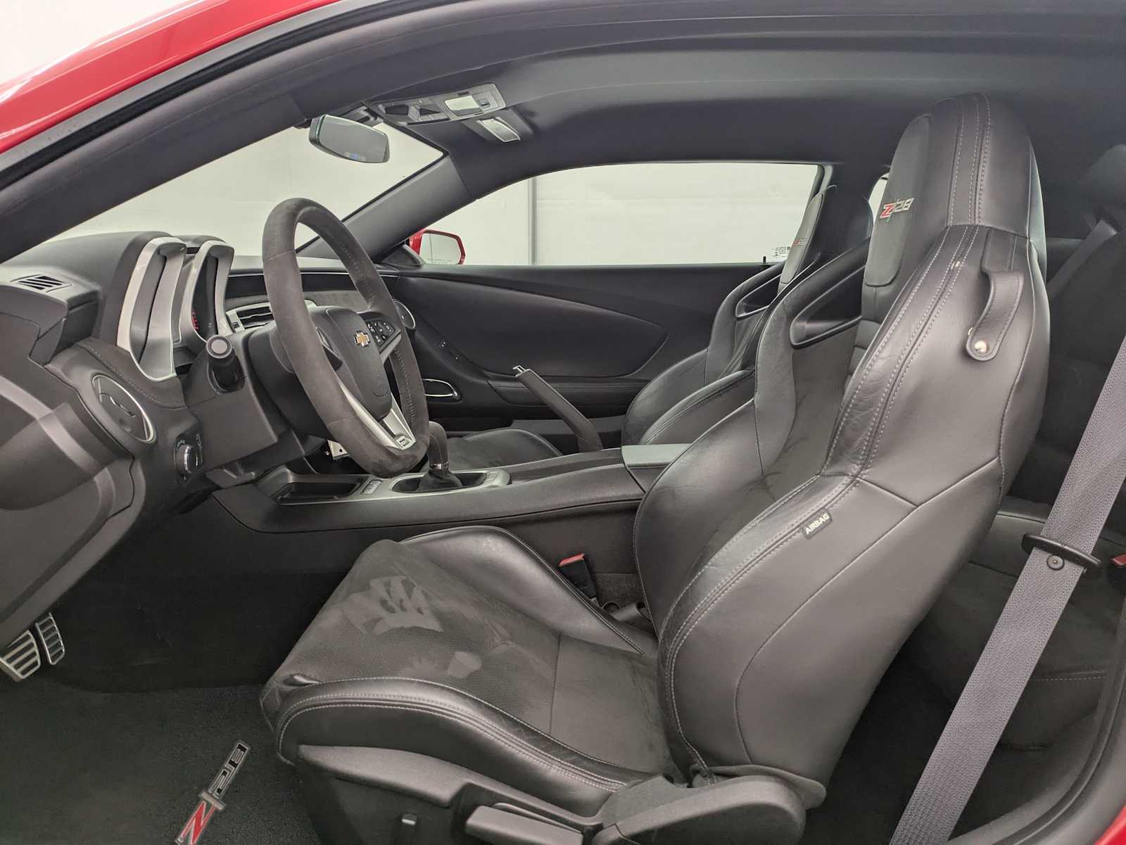 Thumbnail: 2015 Chevrolet Camaro - 16