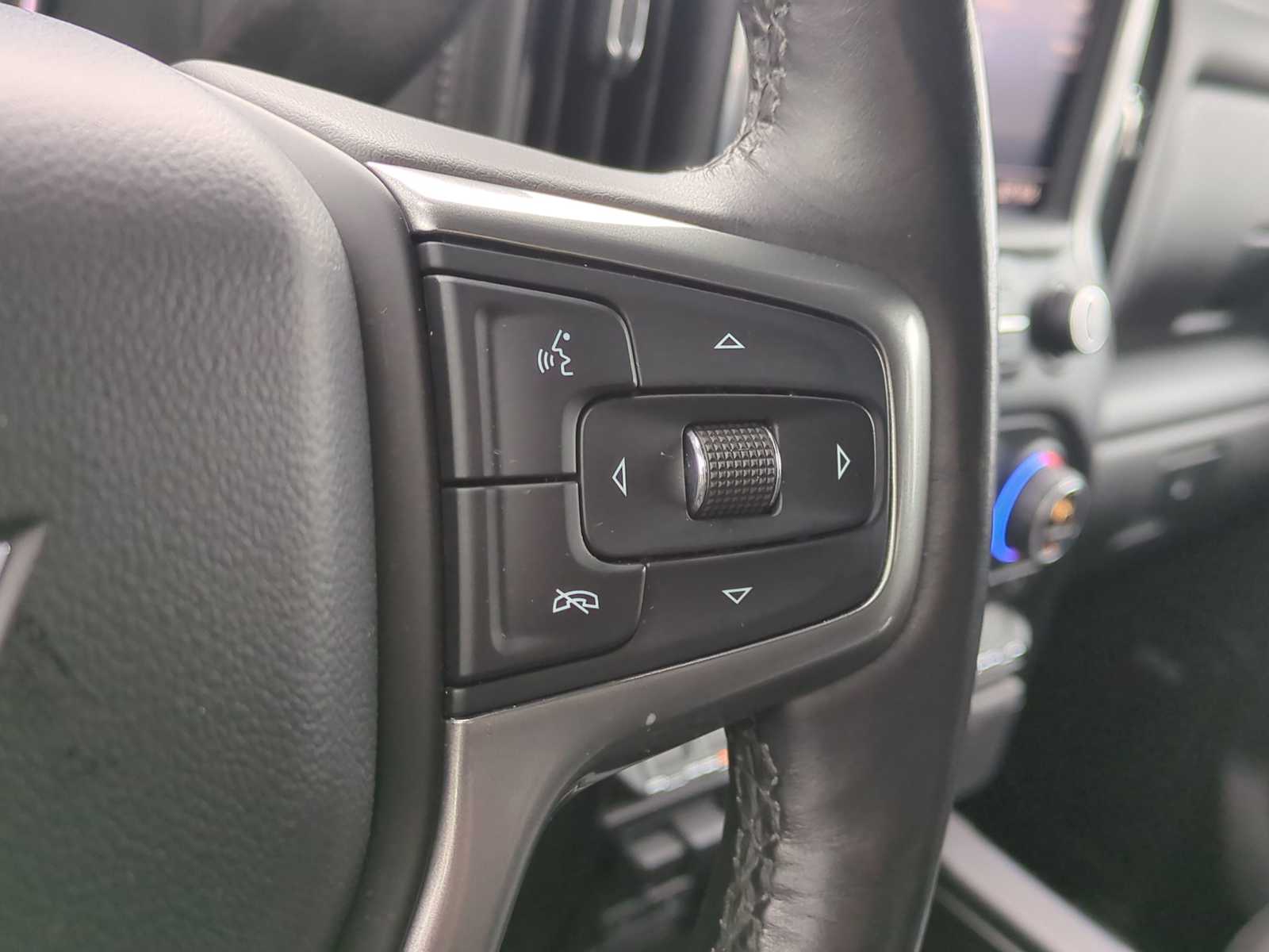 Thumbnail: 2019 Chevrolet Silverado 1500 - 22