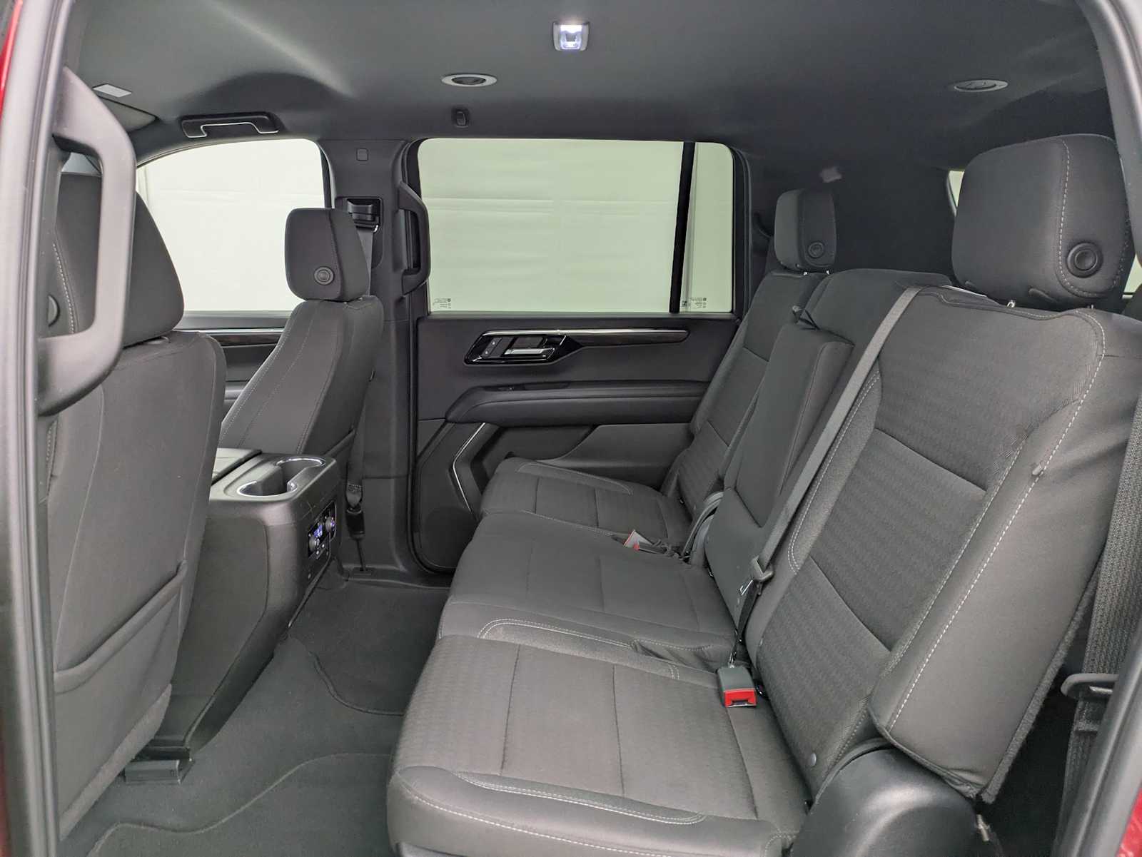 Thumbnail: 2025 Chevrolet Suburban - 19