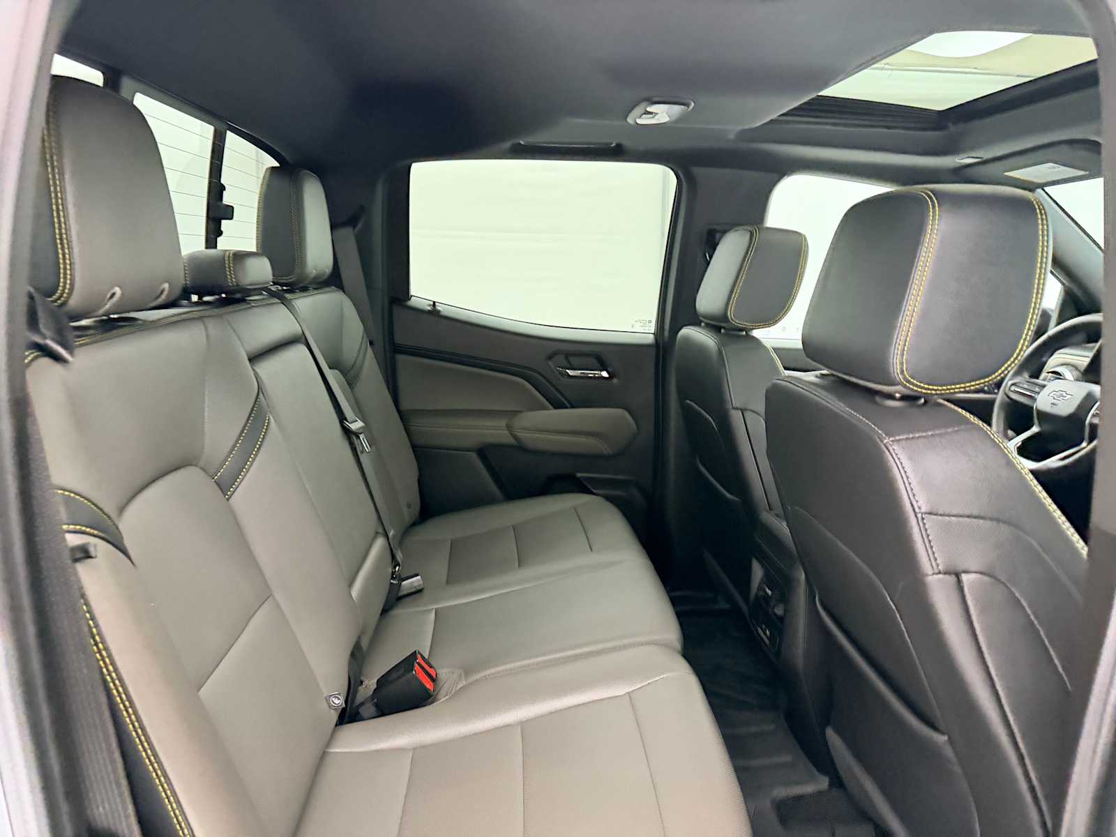 Thumbnail: 2024 Chevrolet Colorado - 22