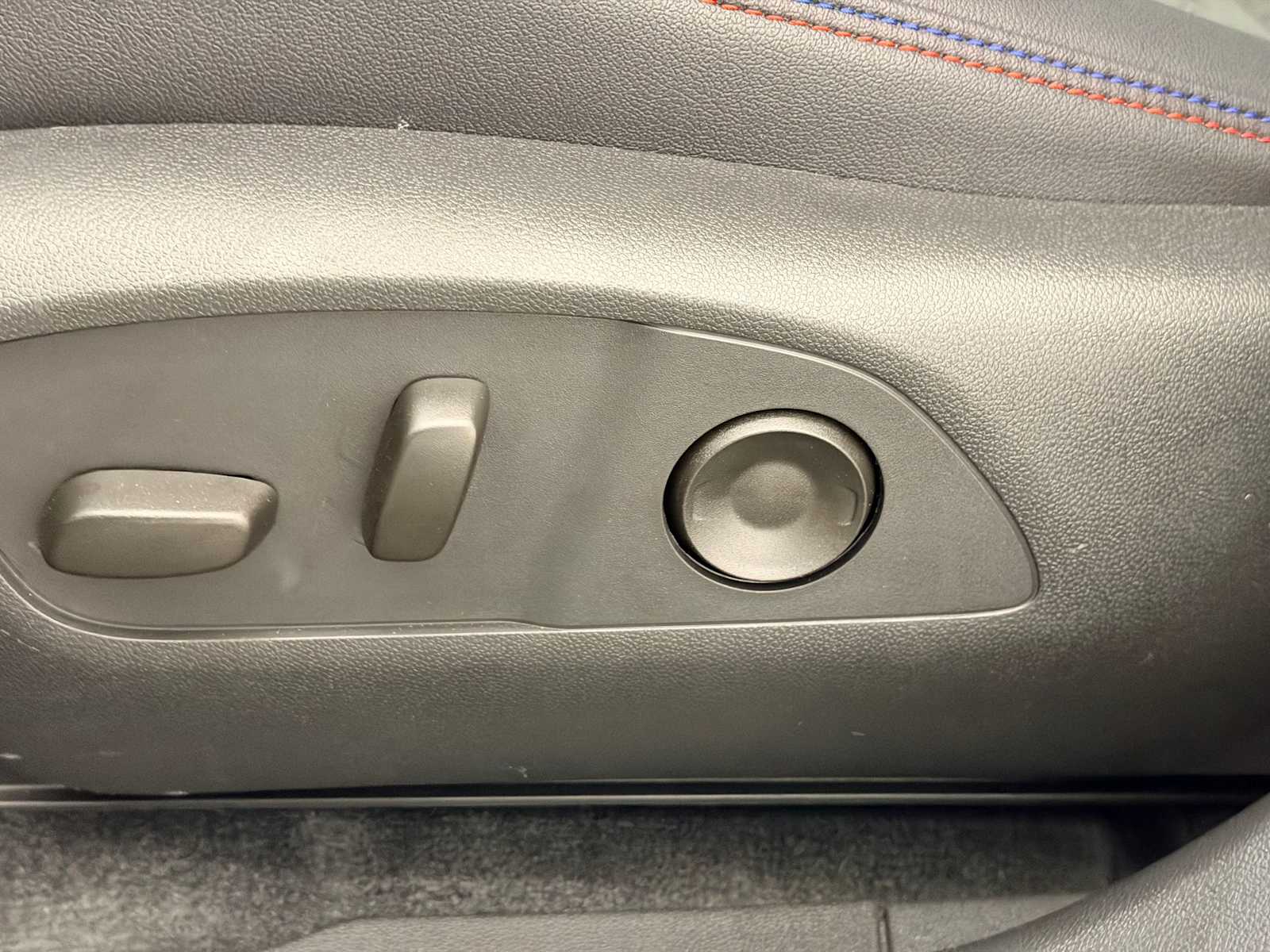 Thumbnail: 2026 Chevrolet Blazer EV - 18