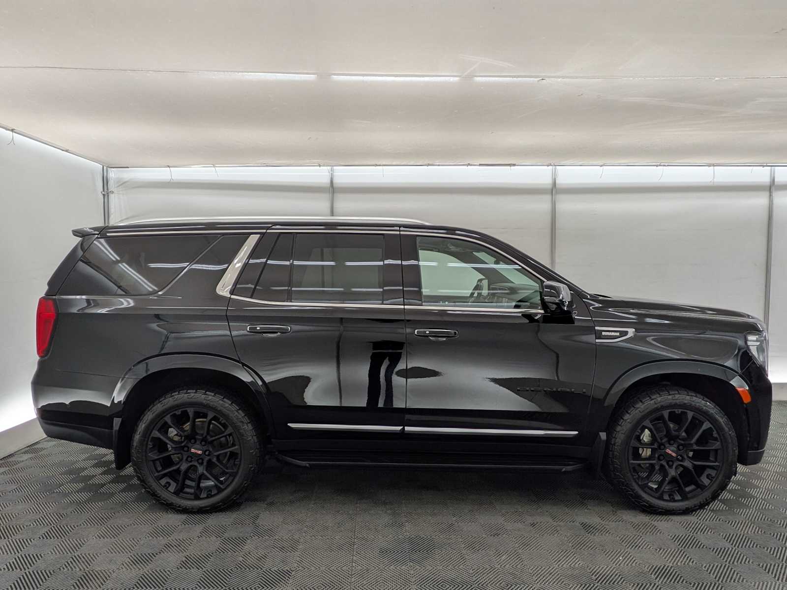 Thumbnail: 2023 GMC Yukon - 7