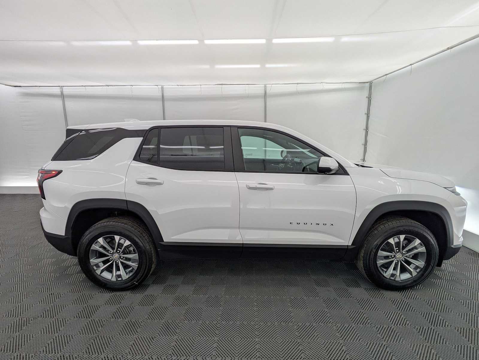 Thumbnail: 2026 Chevrolet Equinox - 7