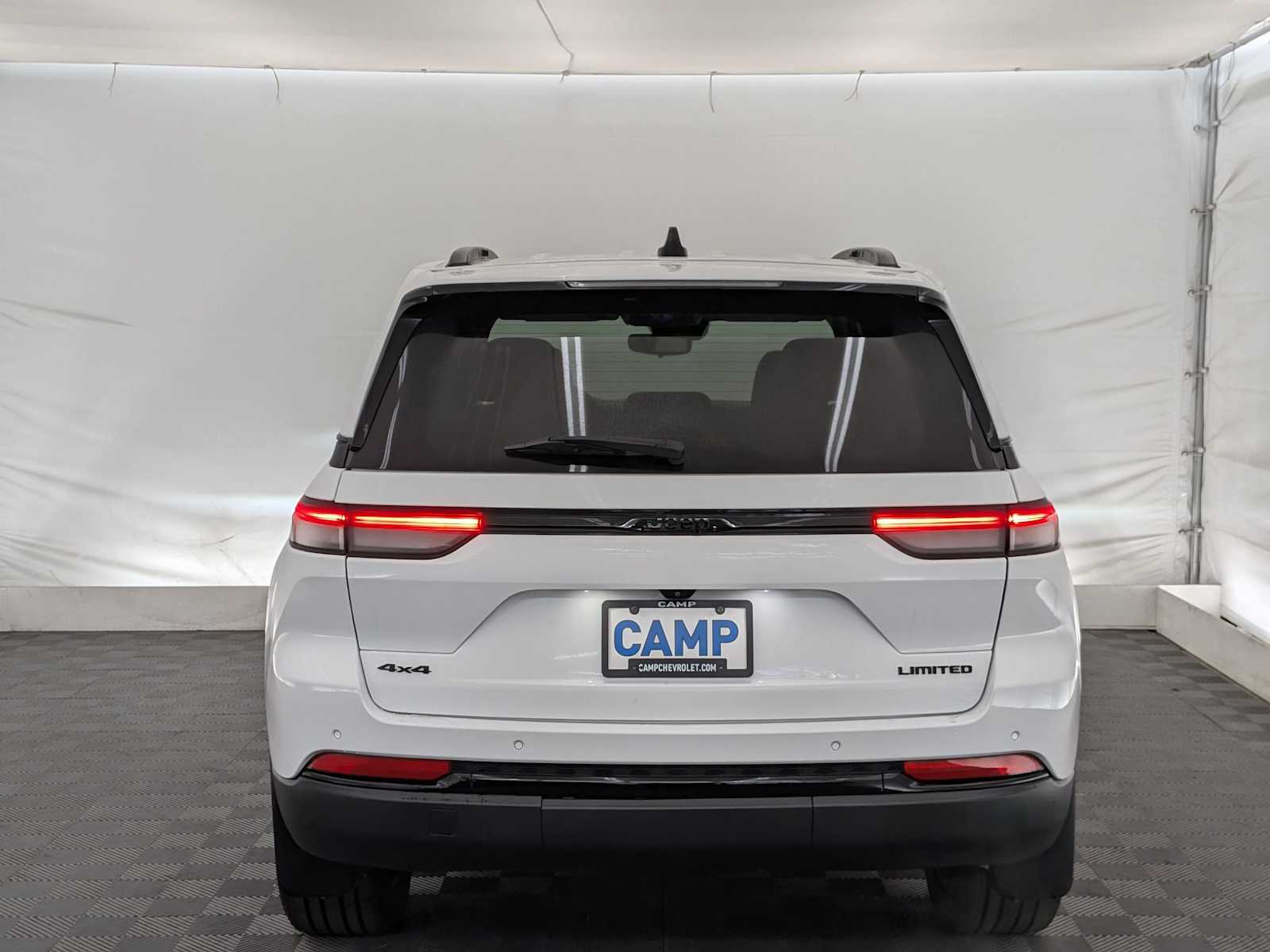 Thumbnail: 2023 Jeep Grand Cherokee - 5