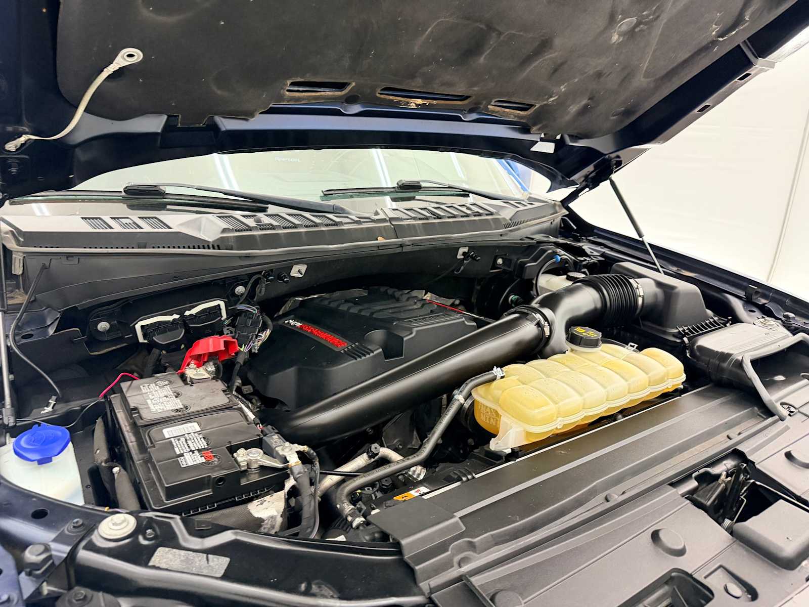 Thumbnail: 2019 Ford F-150 - 15