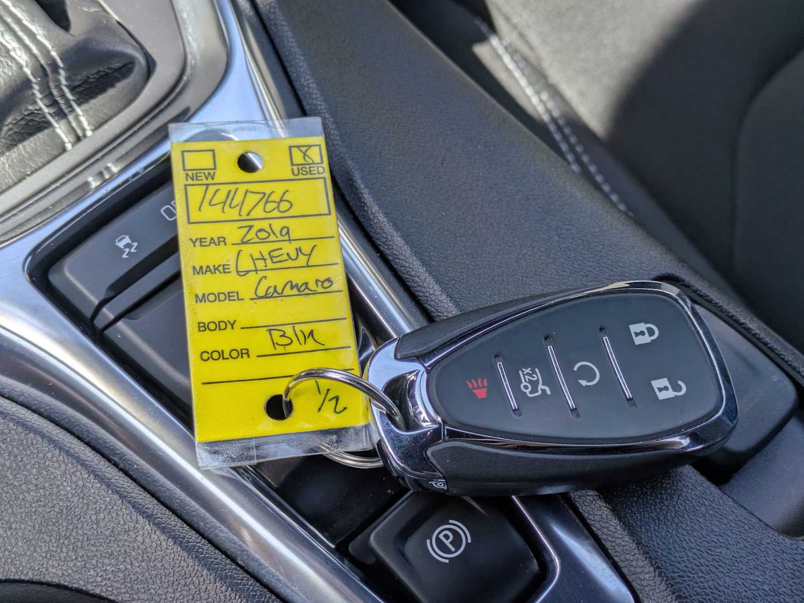 Thumbnail: 2019 Chevrolet Camaro - 32