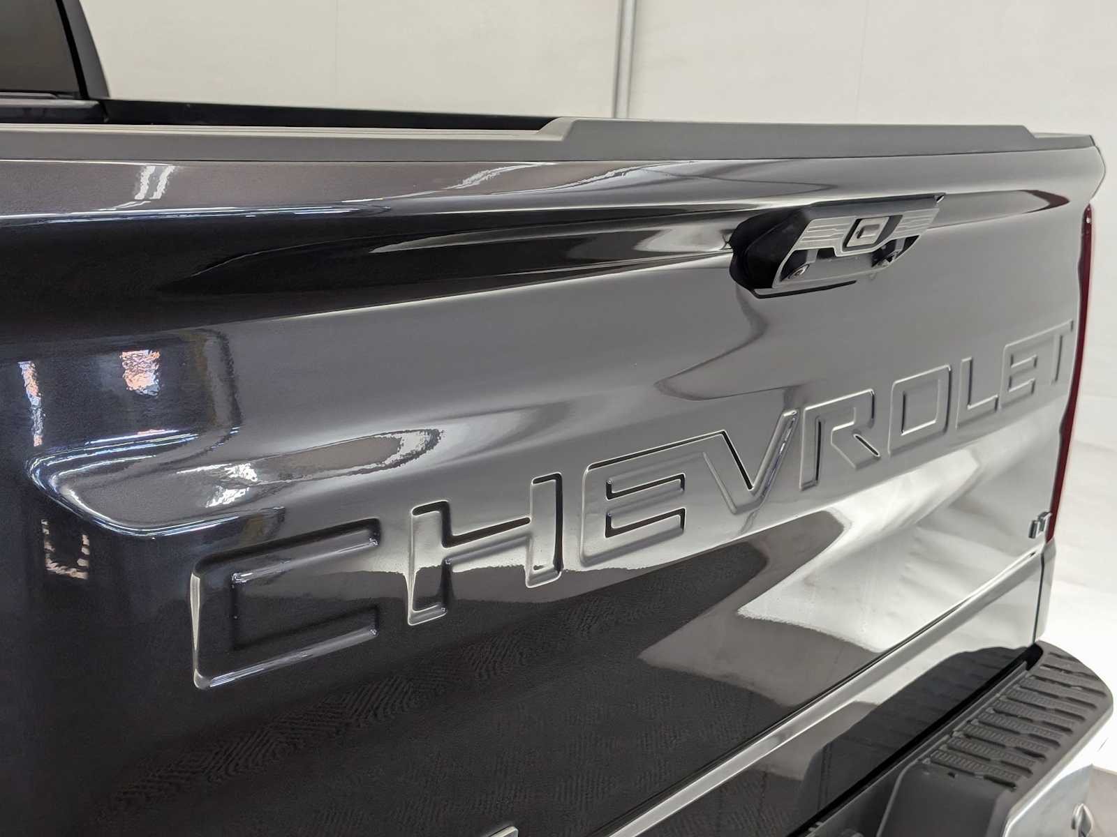 Thumbnail: 2022 Chevrolet Silverado 1500 - 13