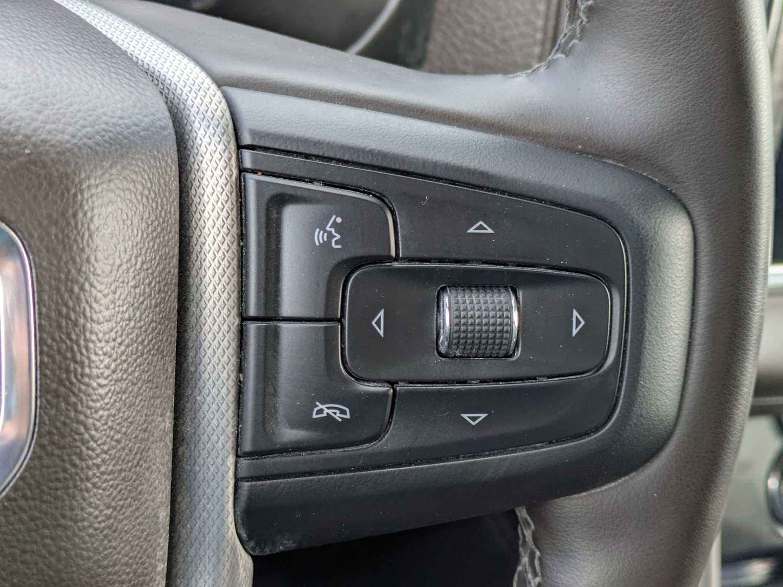 Thumbnail: 2023 GMC Yukon XL - 26