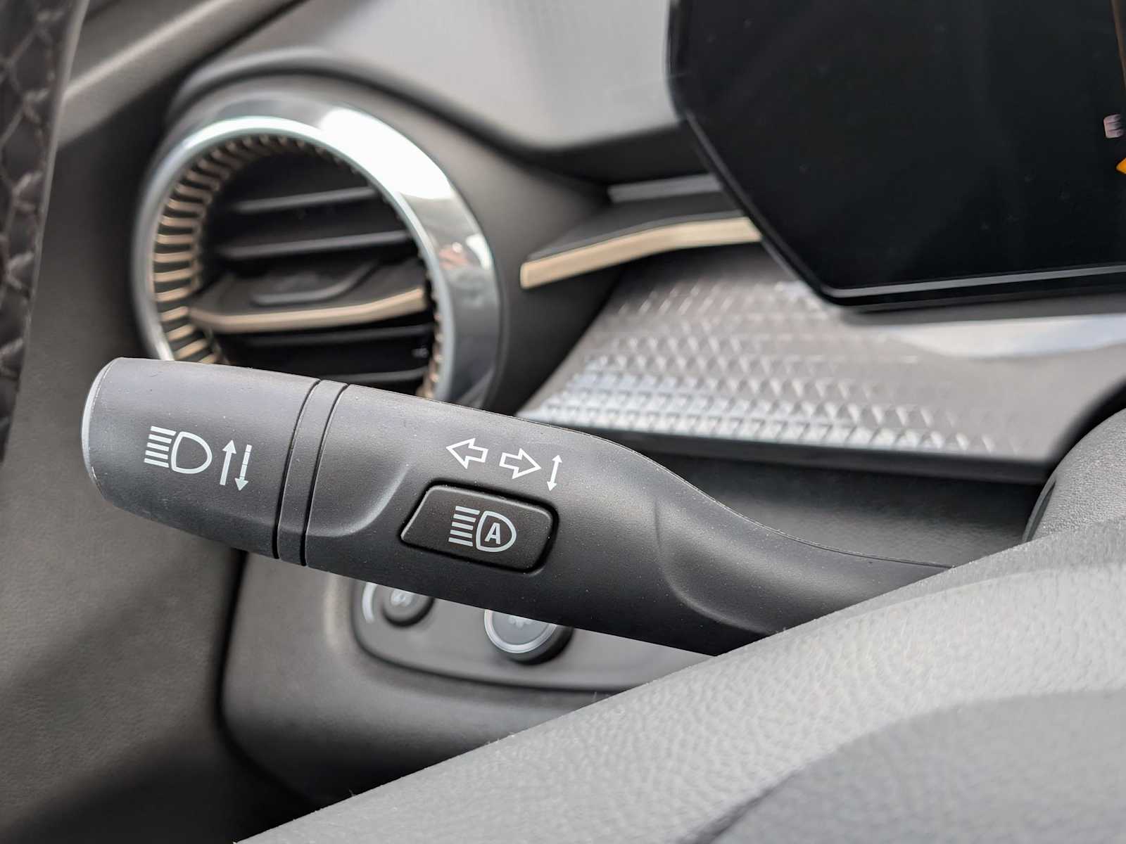 Thumbnail: 2025 Chevrolet Trax - 27