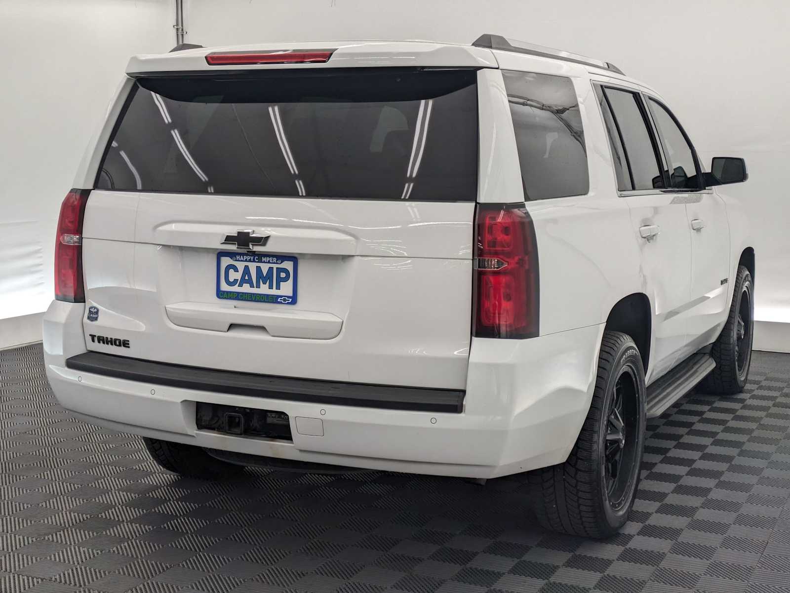 Thumbnail: 2015 Chevrolet Tahoe - 6