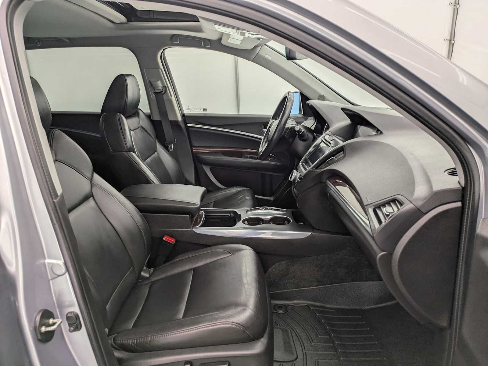 Thumbnail: 2016 Acura MDX - 22