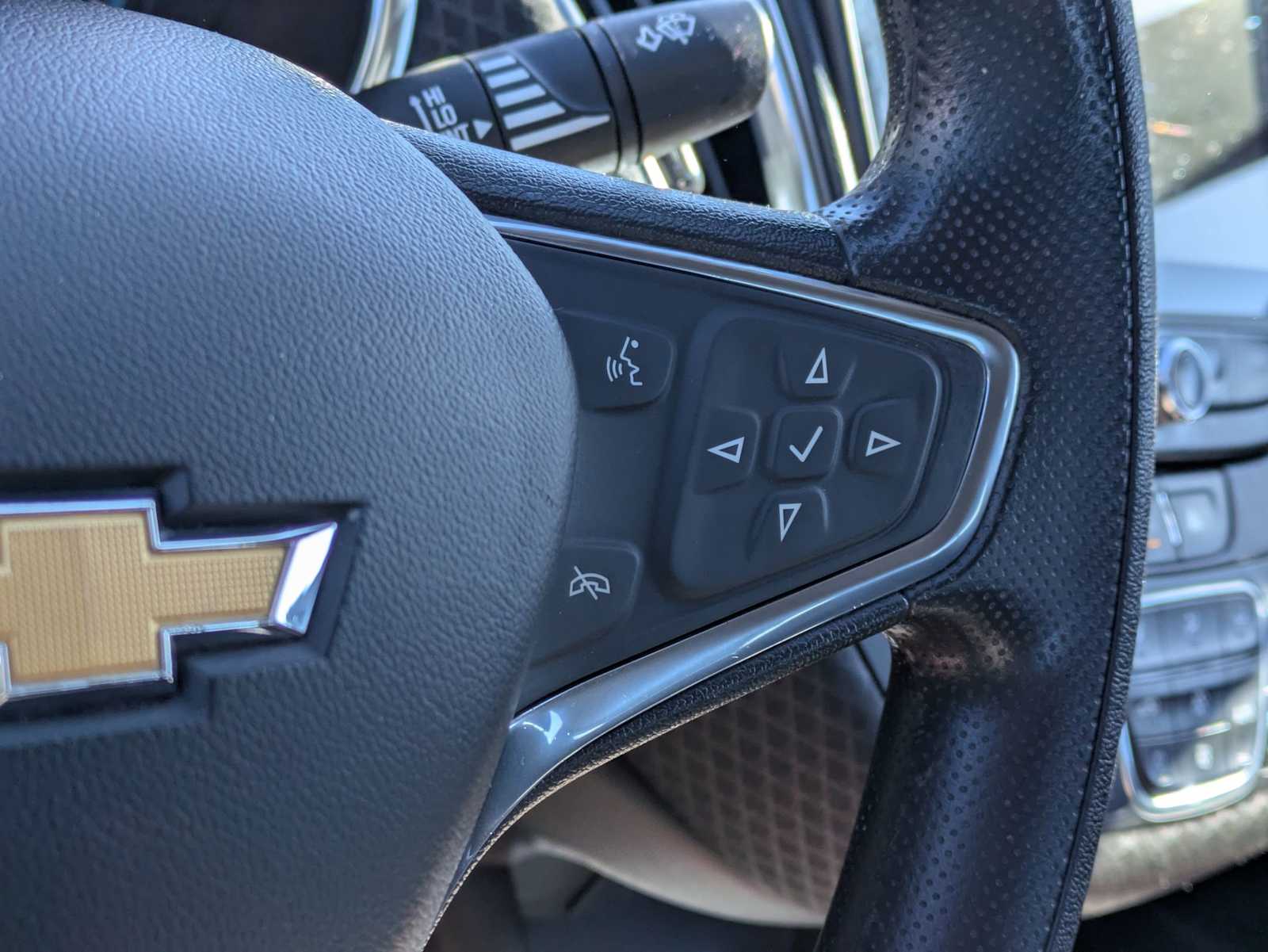 Thumbnail: 2020 Chevrolet Malibu - 25