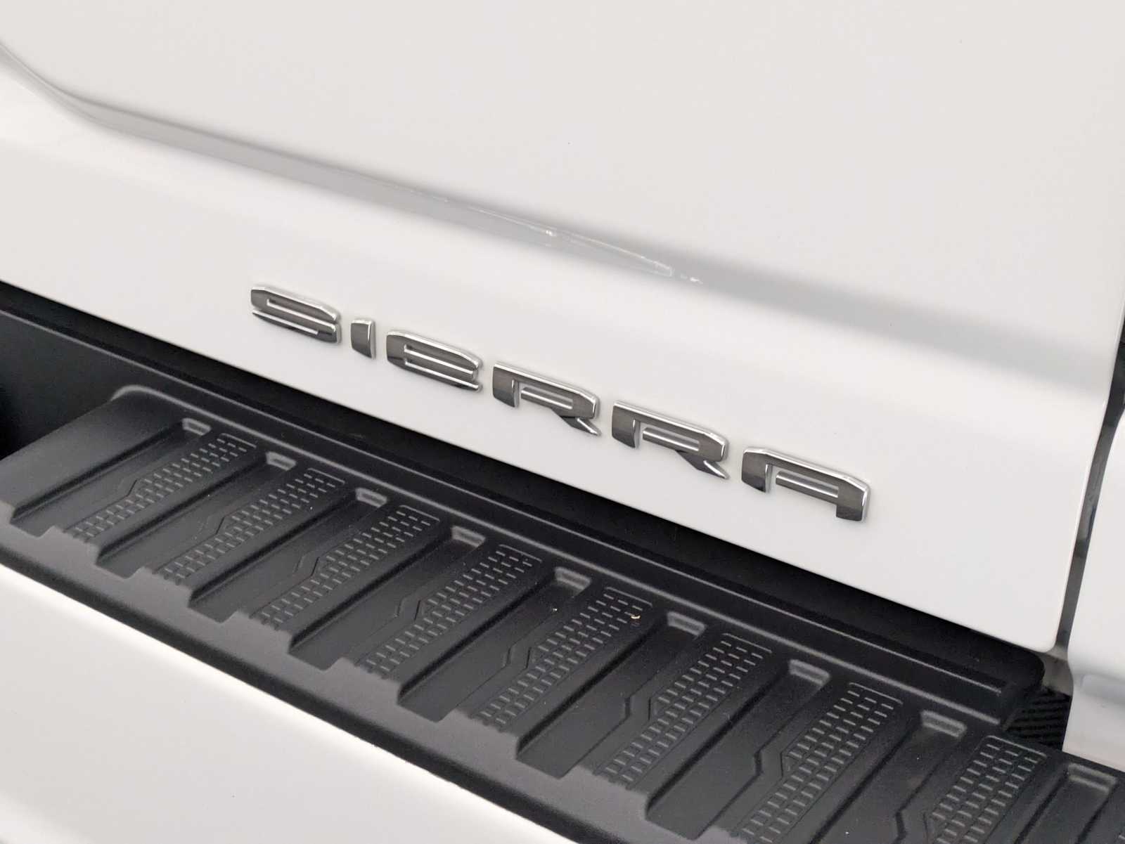 Thumbnail: 2025 GMC Sierra 3500 - 13