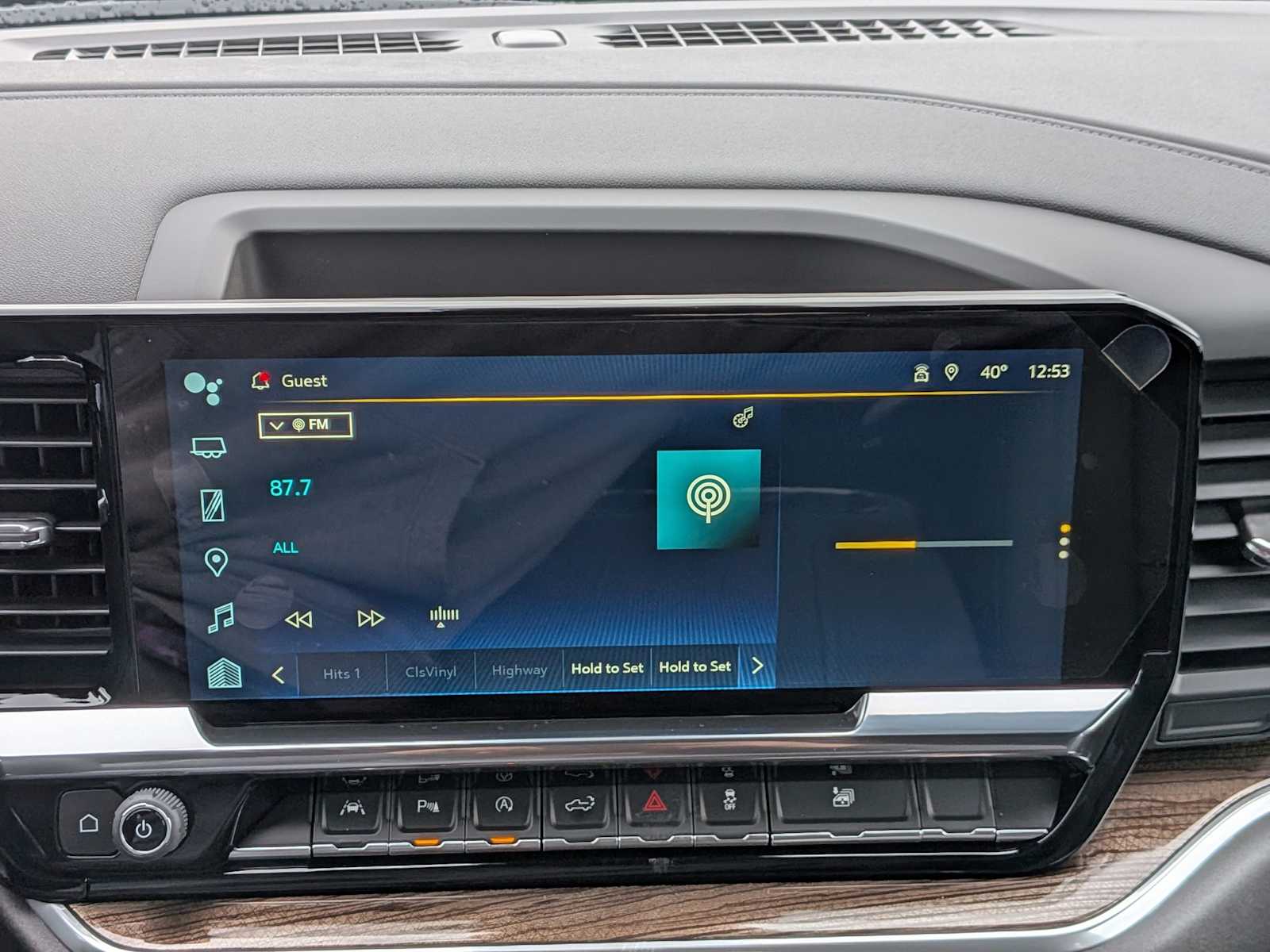 Thumbnail: 2026 Chevrolet Silverado 1500 - 30