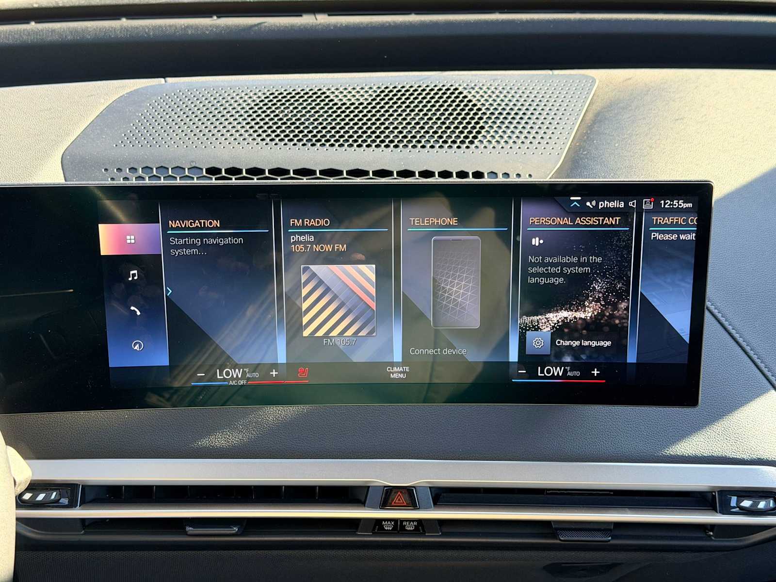 Thumbnail: 2023 BMW iX - 28