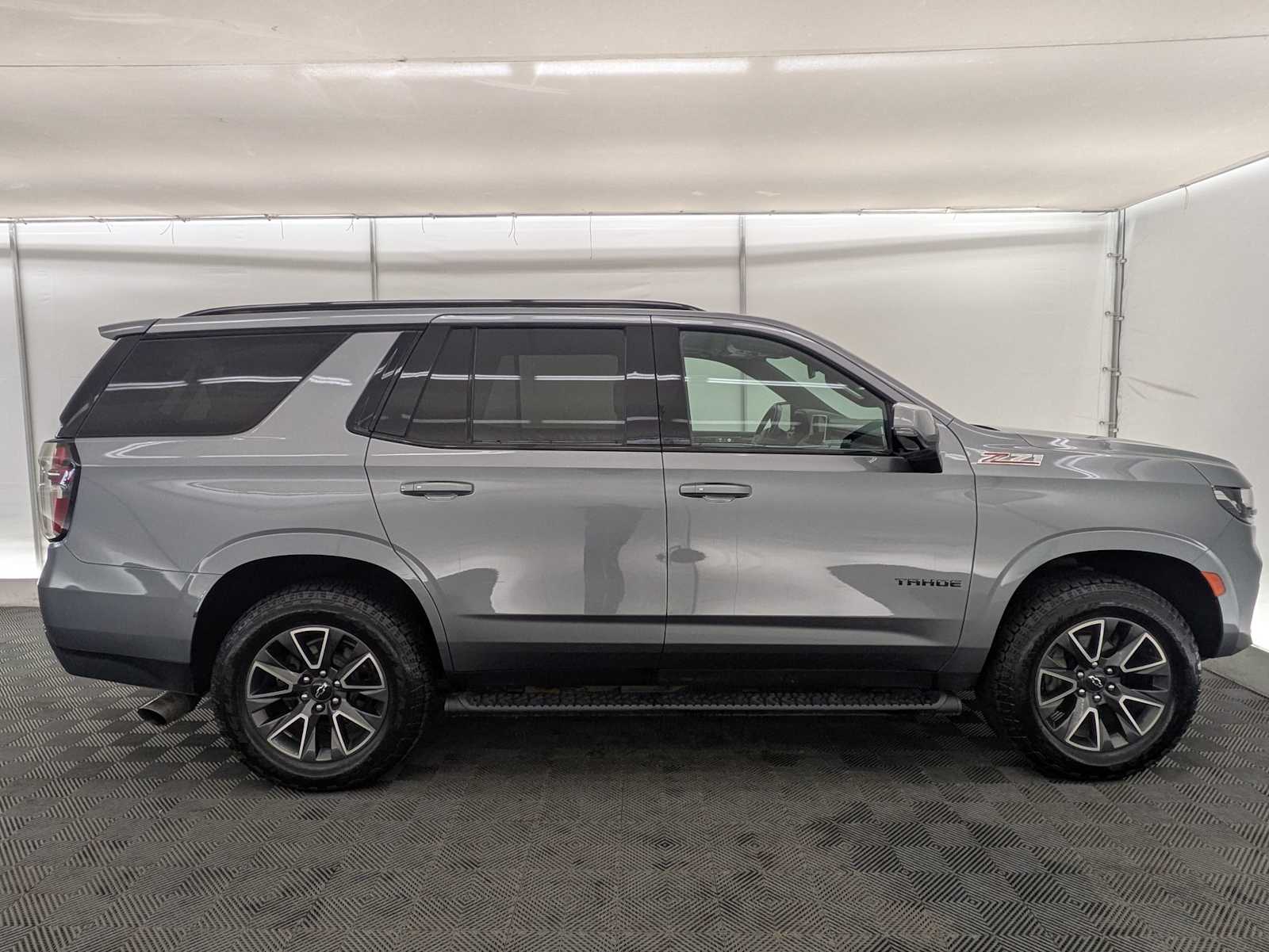 Thumbnail: 2022 Chevrolet Tahoe - 7