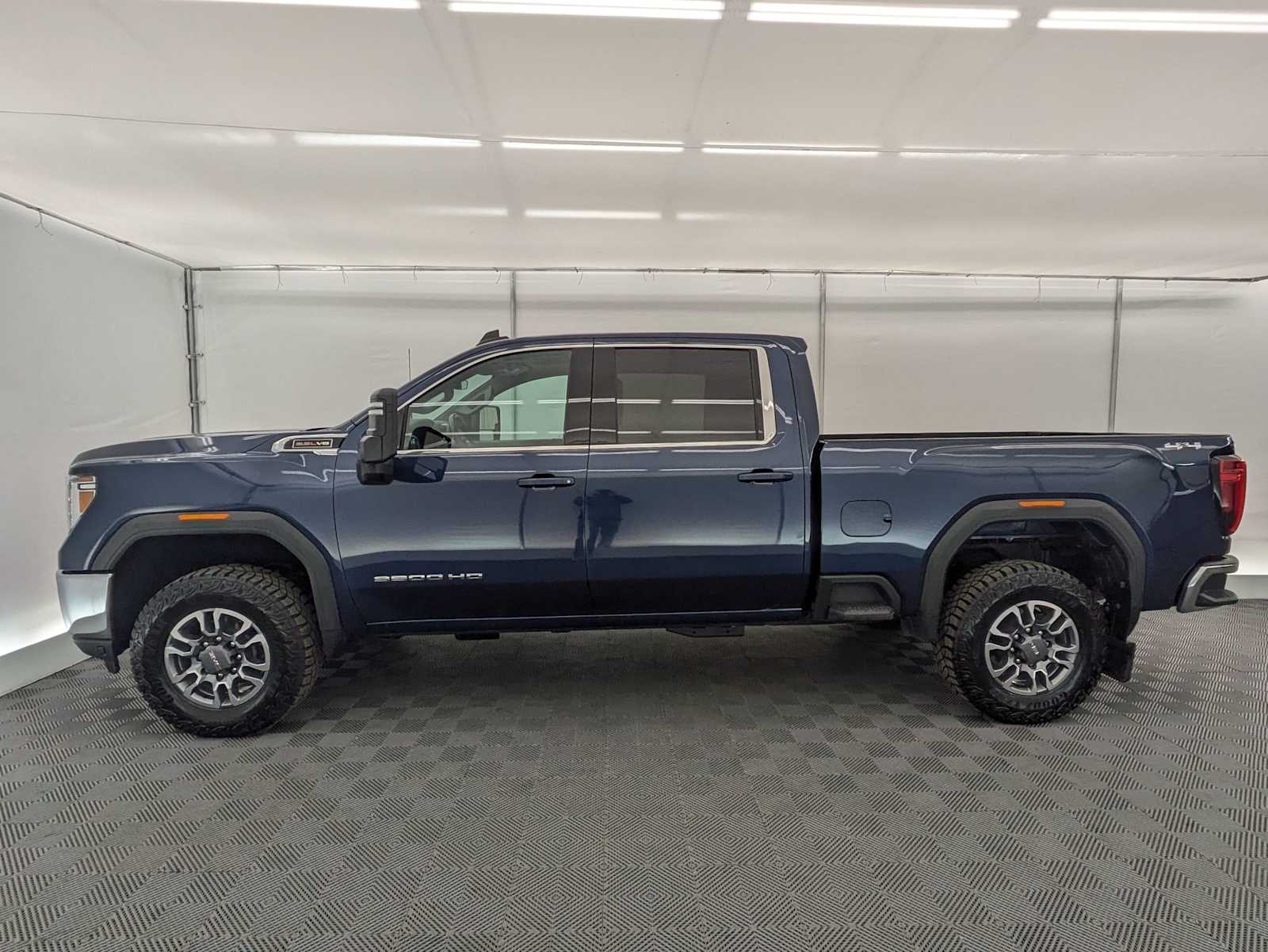 Thumbnail: 2023 GMC Sierra 3500 - 3