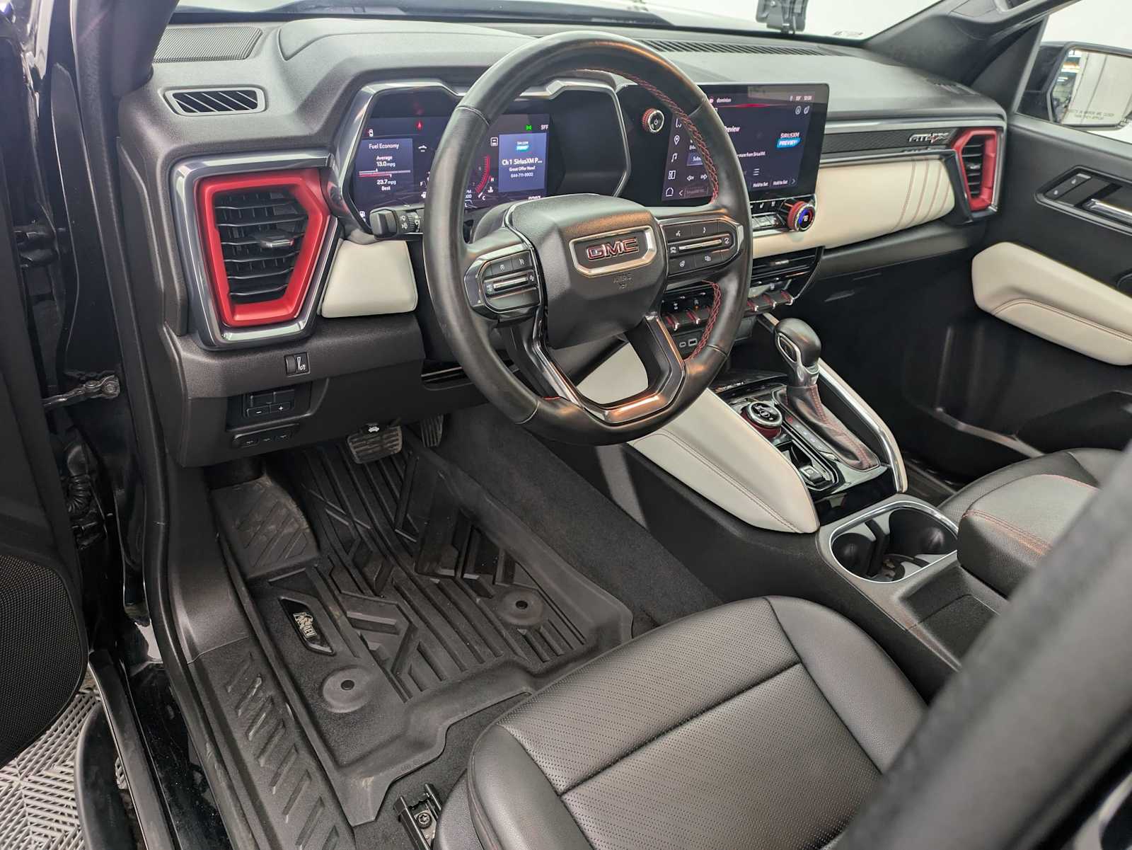 Thumbnail: 2024 GMC Canyon - 2