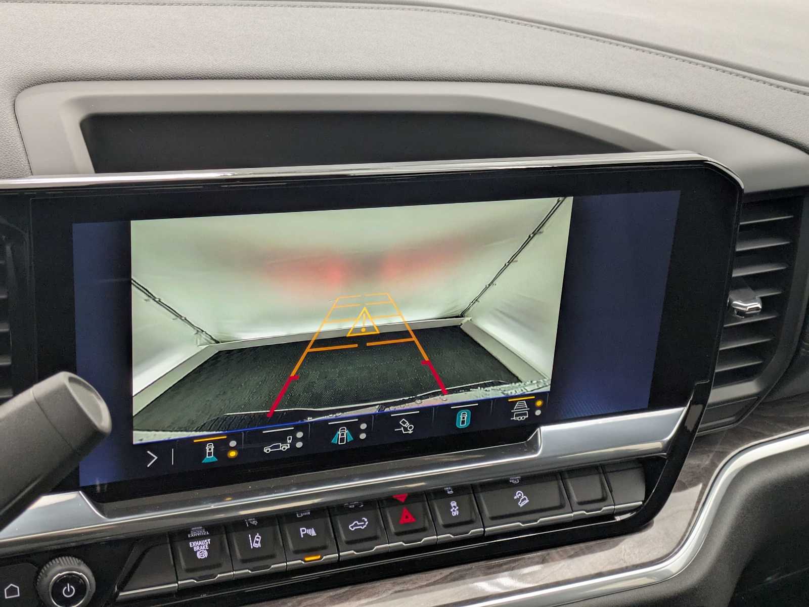 Thumbnail: 2026 Chevrolet Silverado 2500 - 32