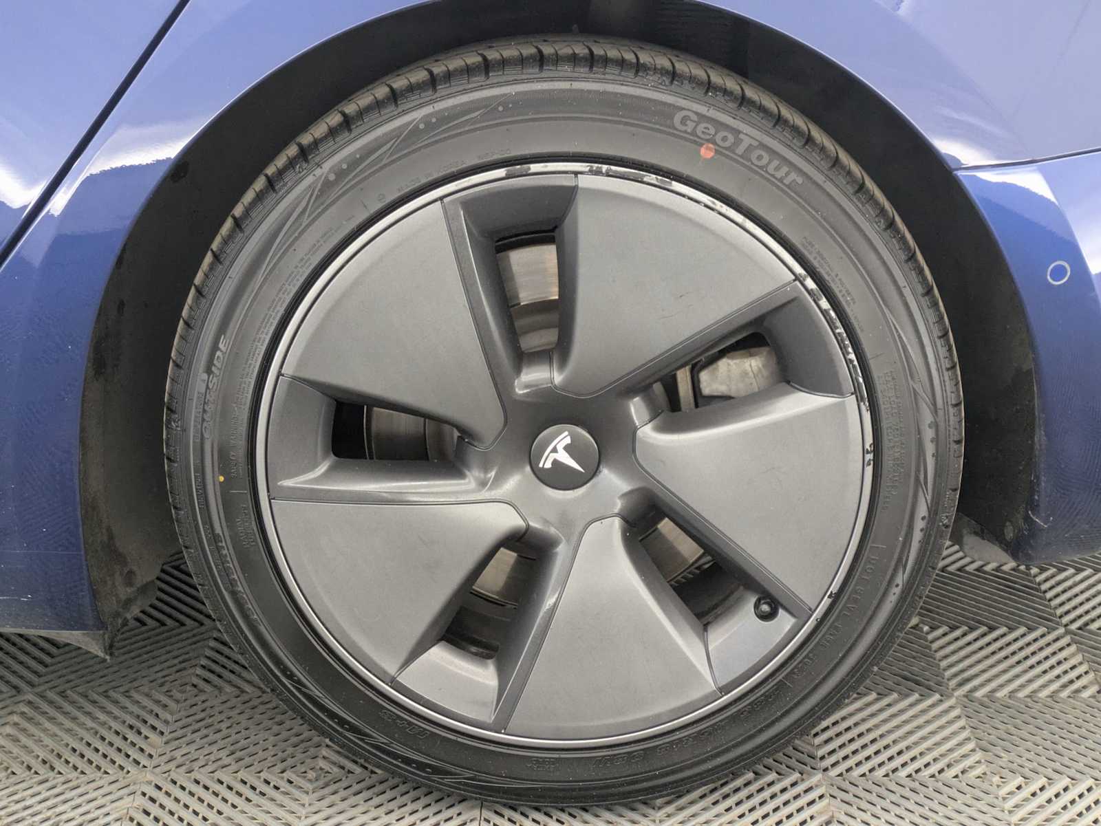 2021 Tesla Model 3 Standard Range 12