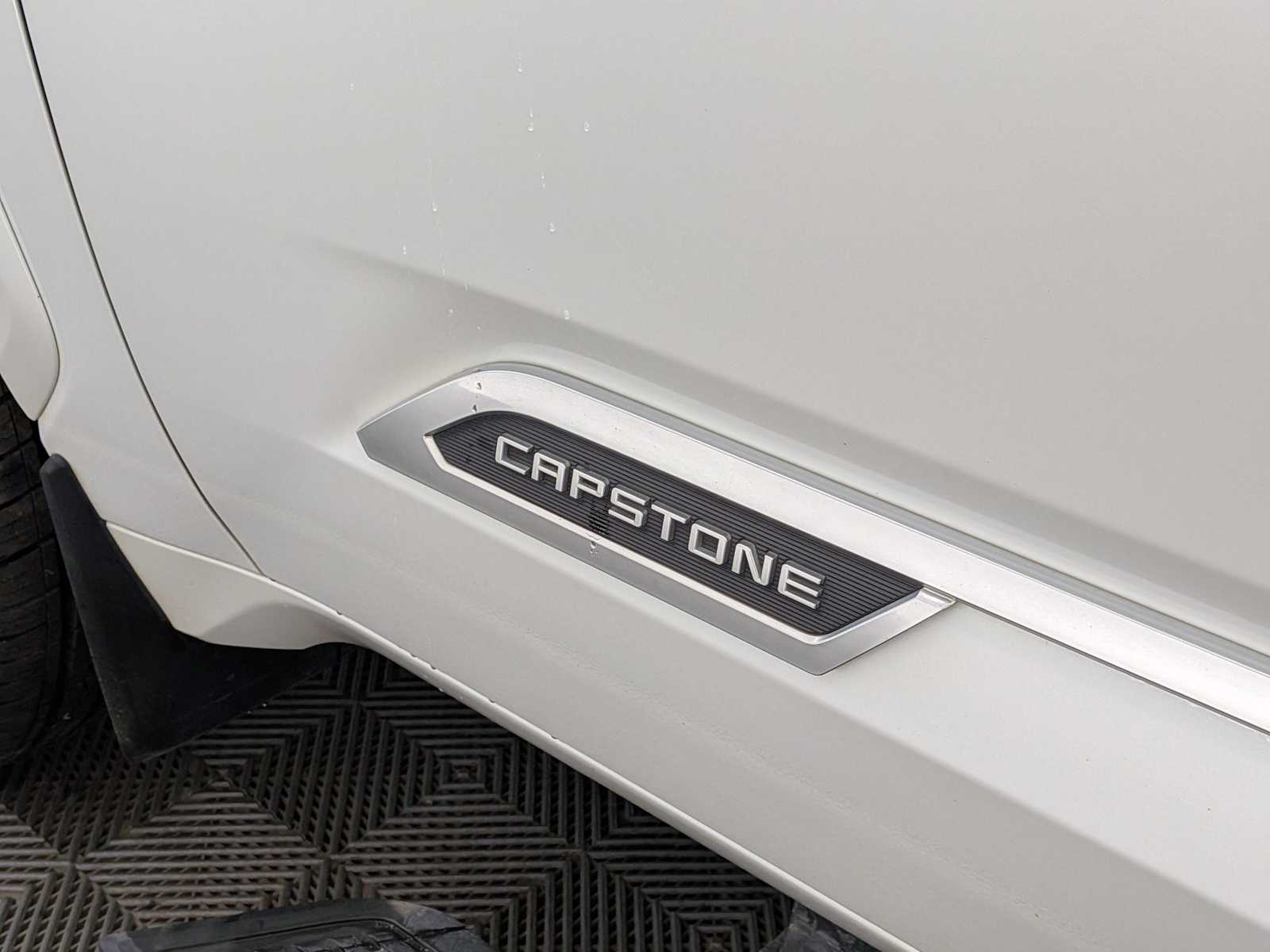 Thumbnail: 2022 Toyota Tundra - 14