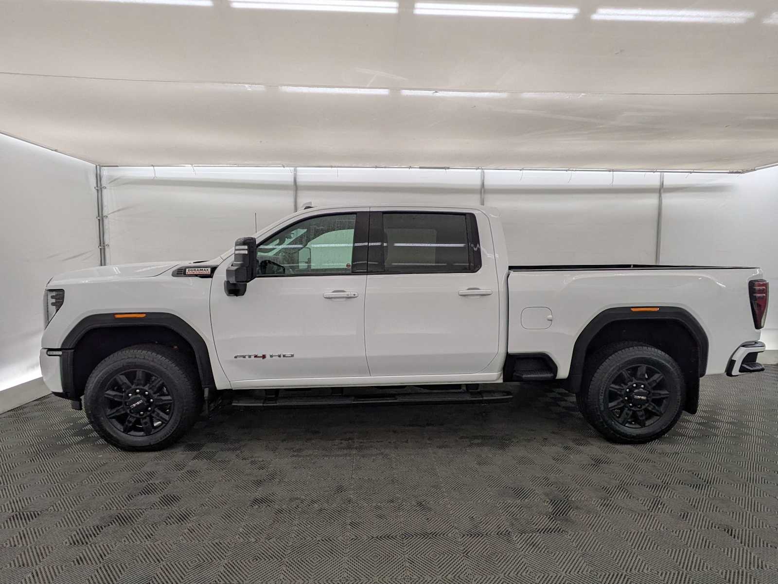 Thumbnail: 2024 GMC Sierra 3500 - 3