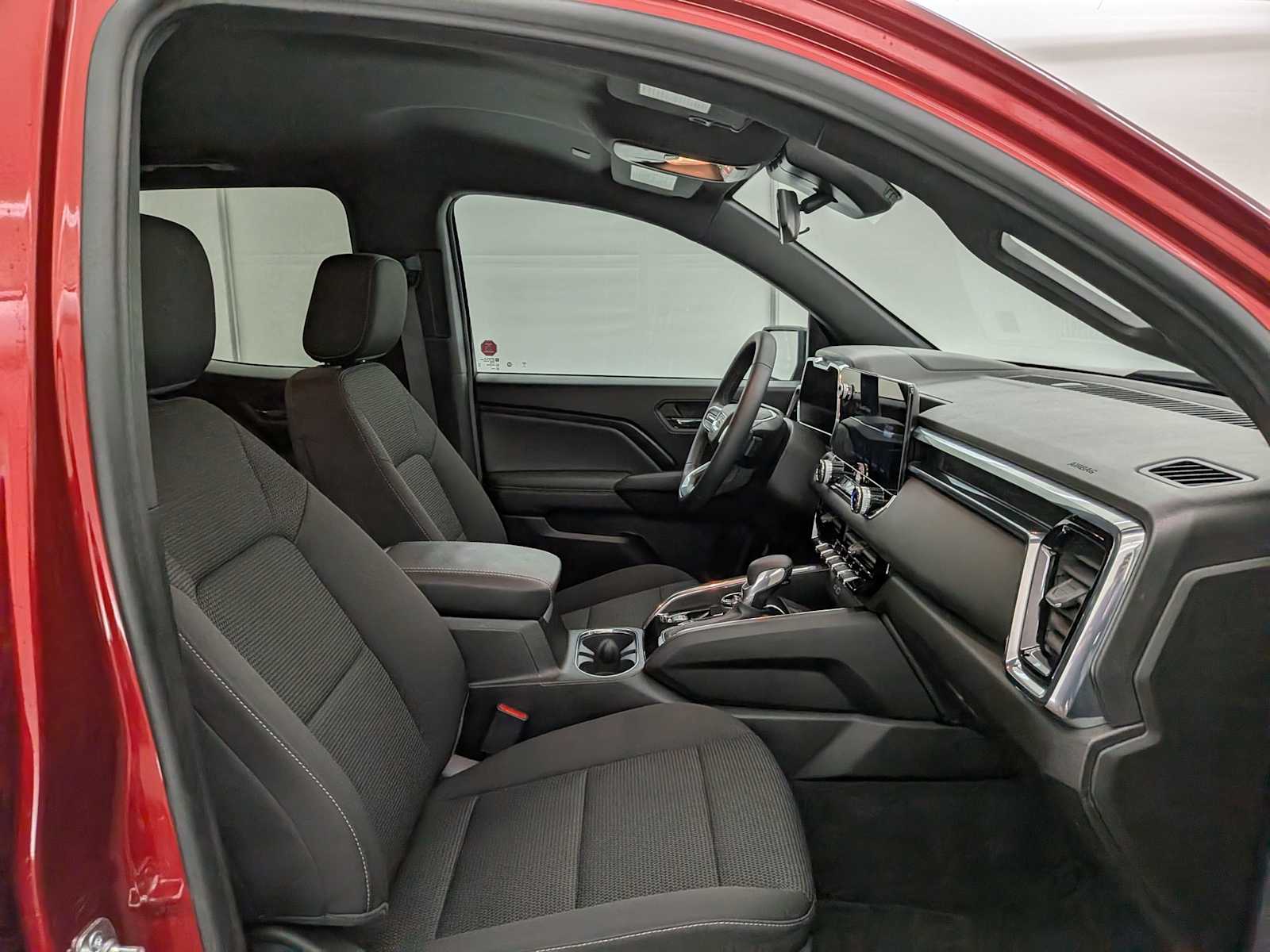 Thumbnail: 2024 GMC Canyon - 22