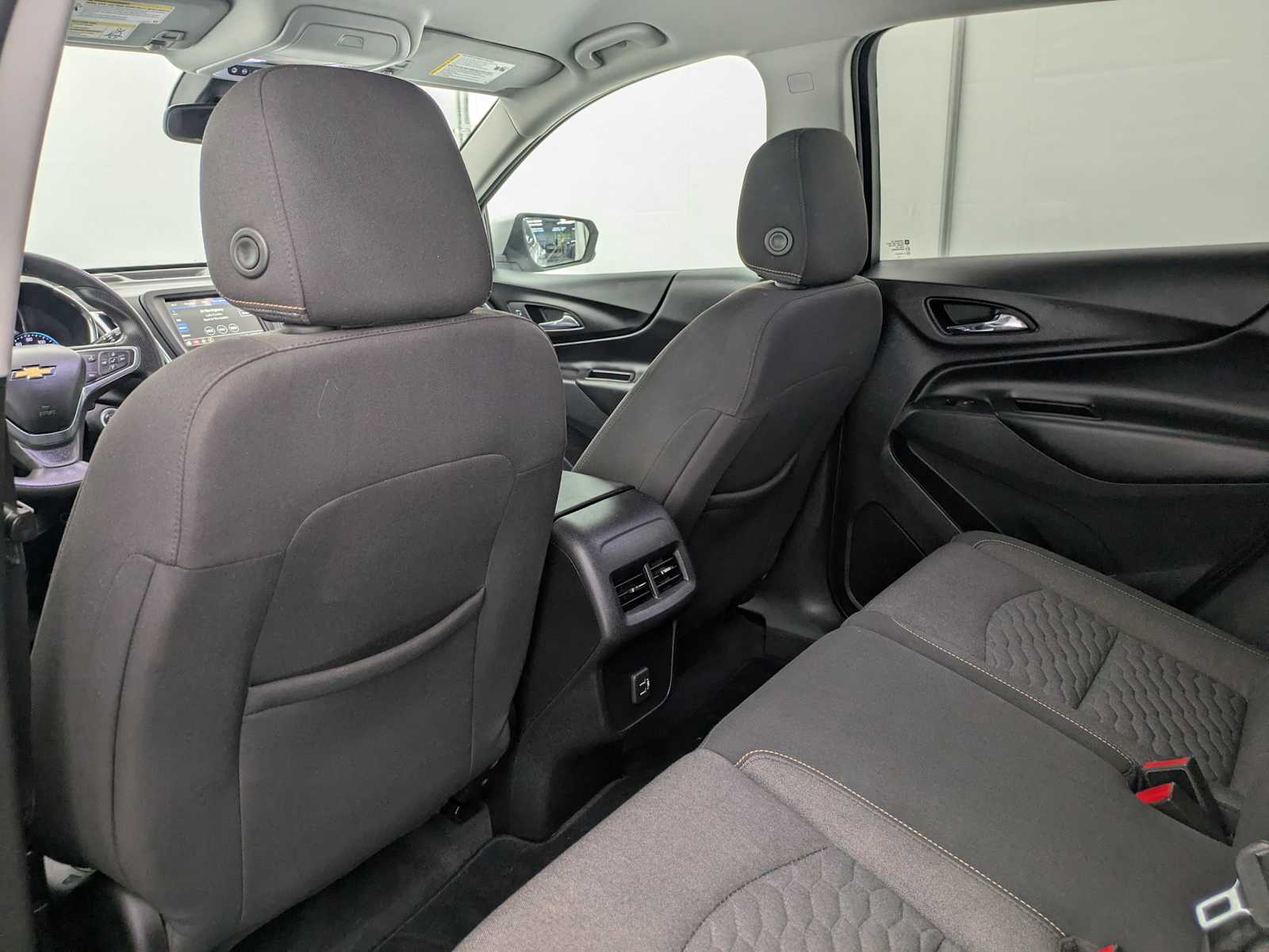 Thumbnail: 2019 Chevrolet Equinox - 19