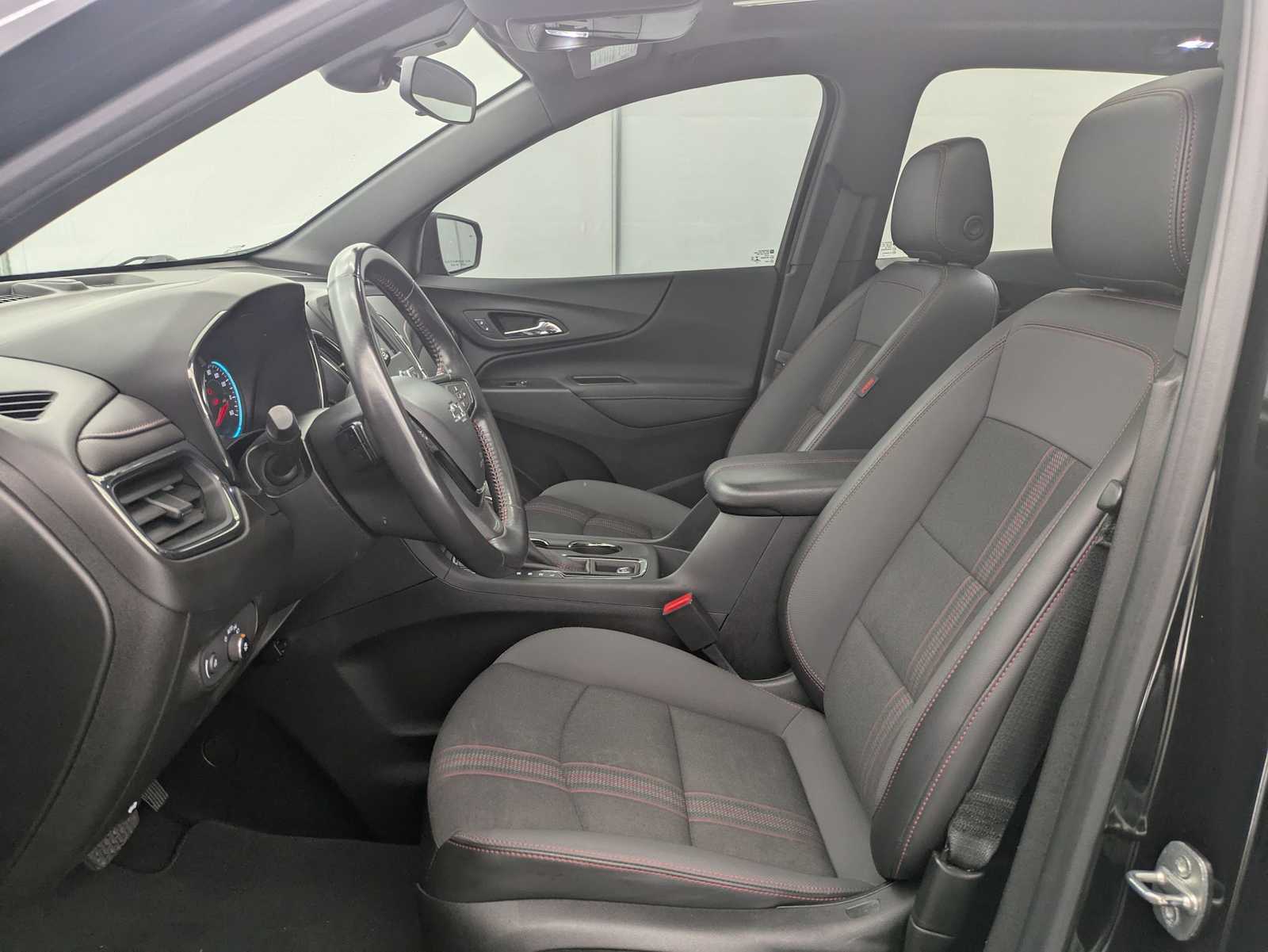 Thumbnail: 2022 Chevrolet Equinox - 17