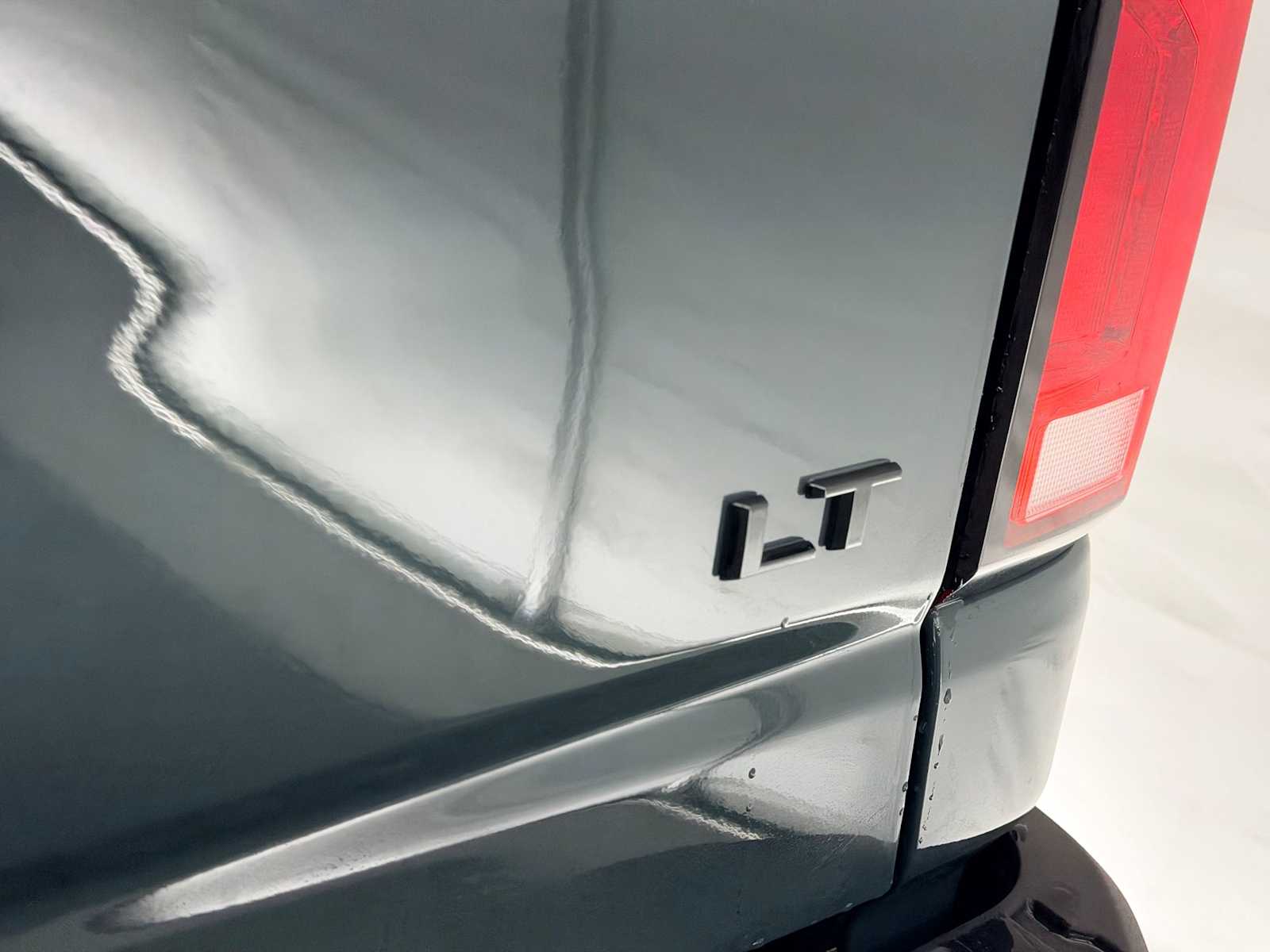 Thumbnail: 2026 Chevrolet Silverado 2500 - 14