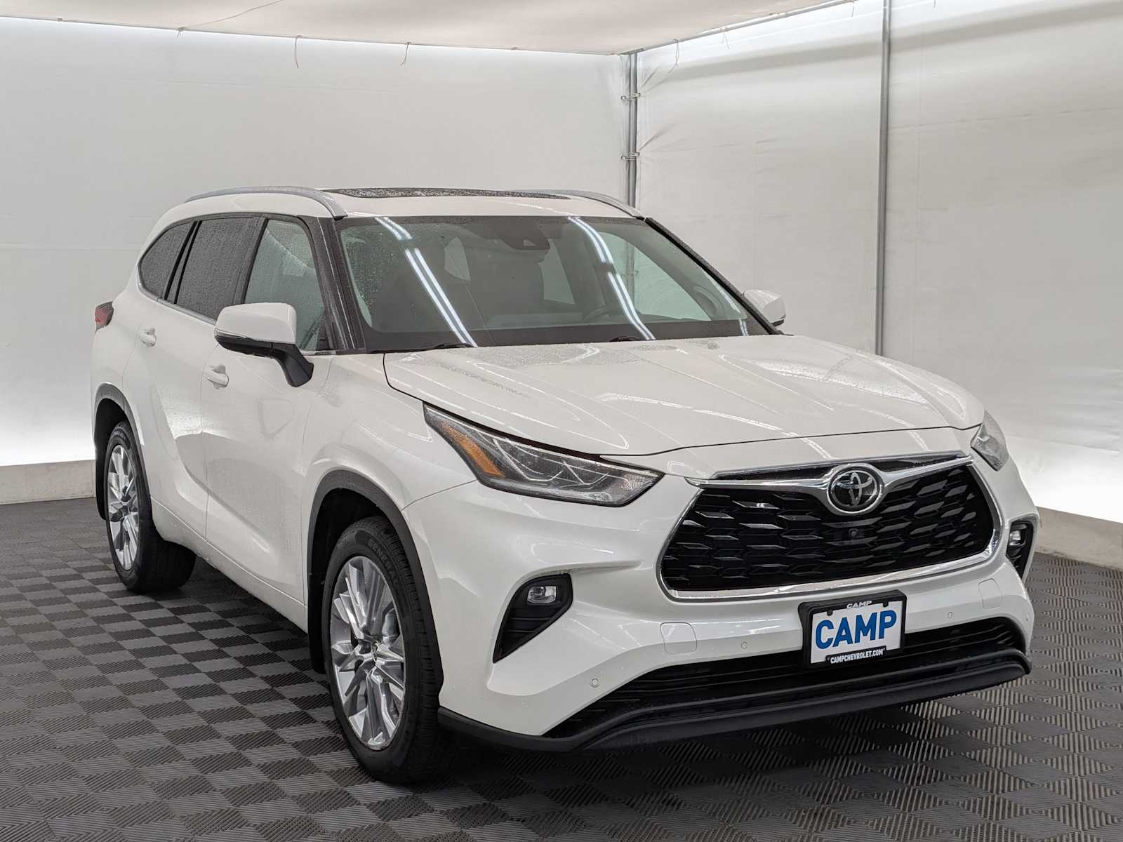 Thumbnail: 2021 Toyota Highlander - 8