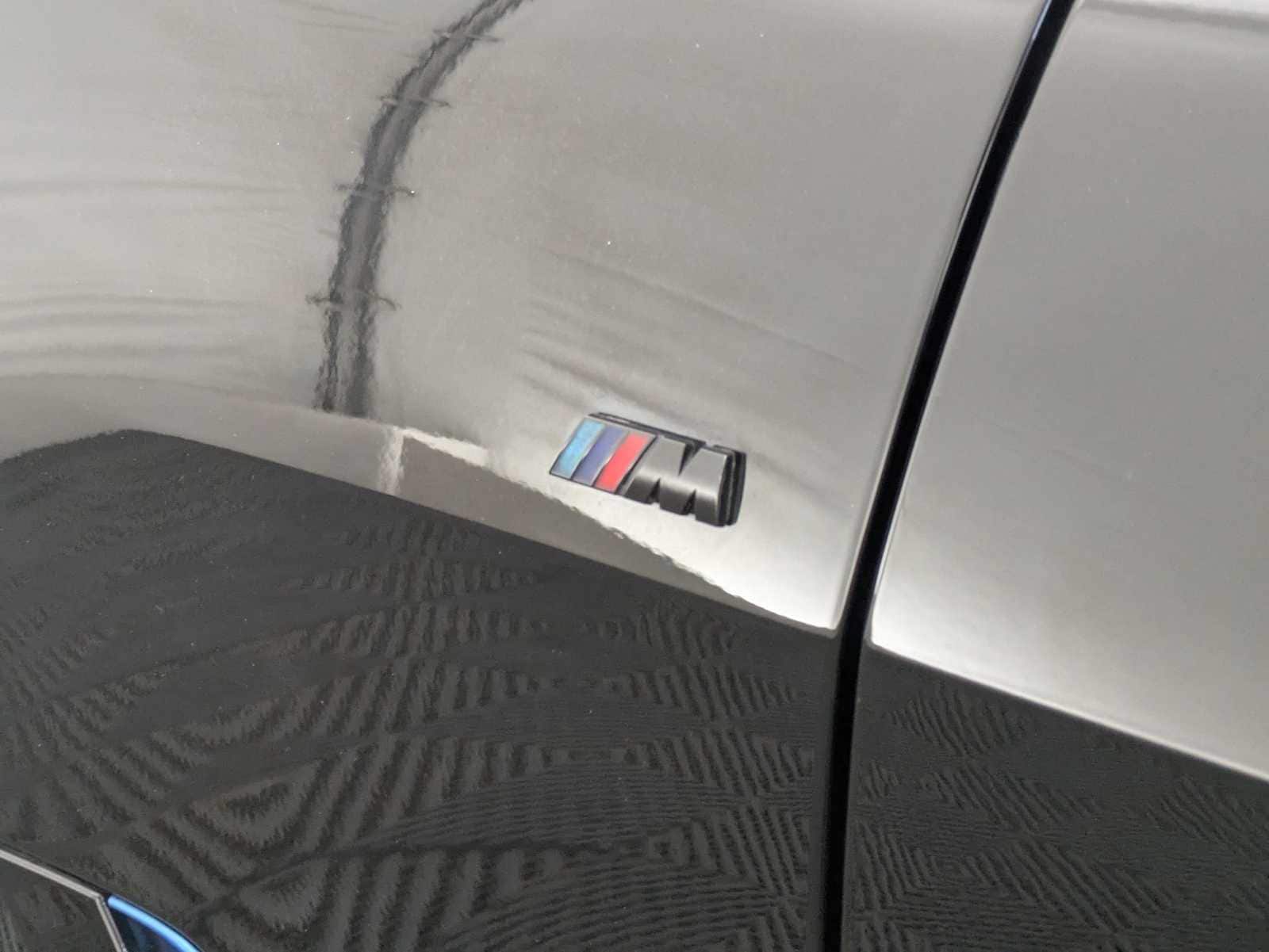 Thumbnail: 2022 BMW i4 - 11