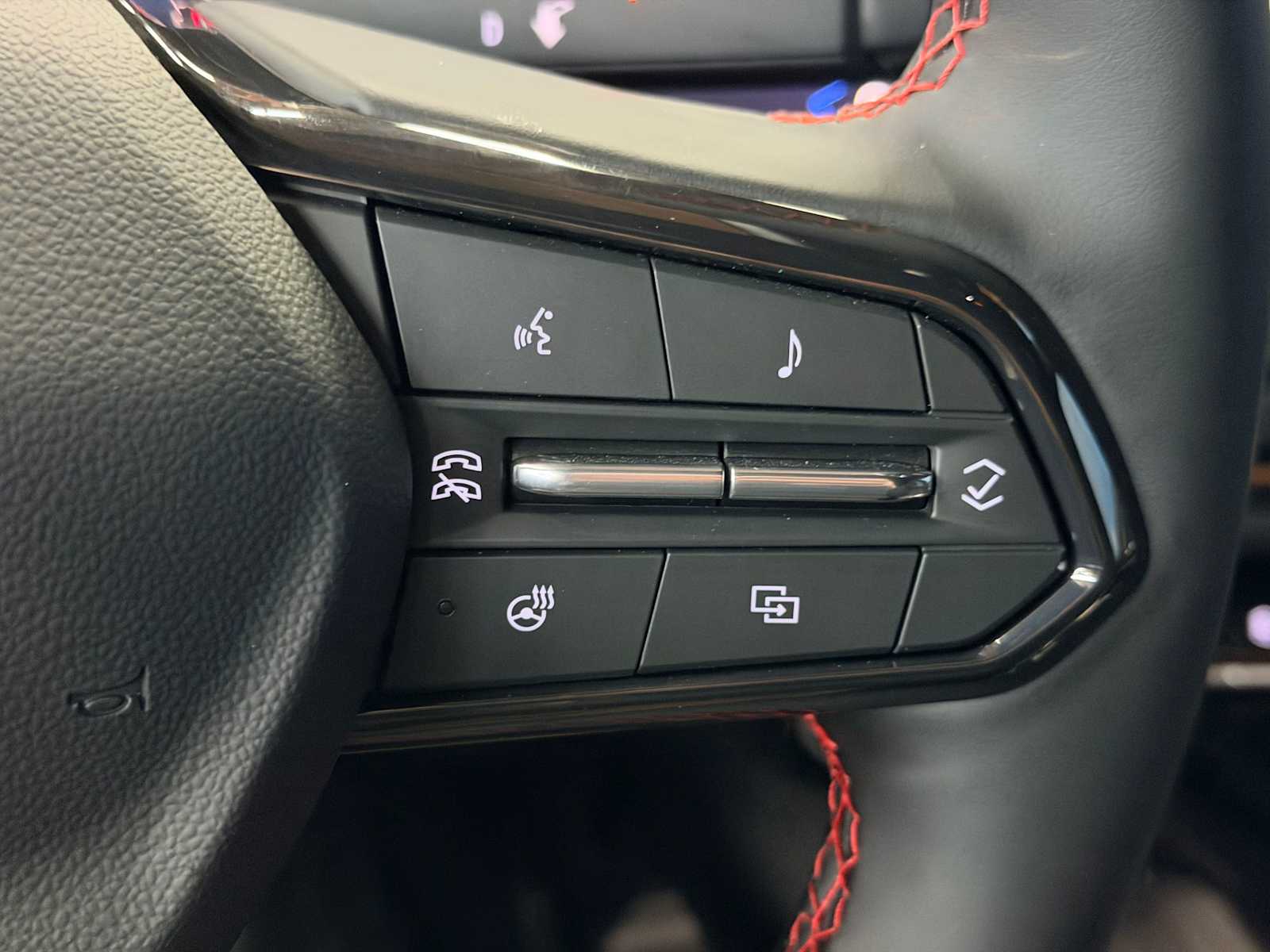 Thumbnail: 2026 Chevrolet Equinox - 26