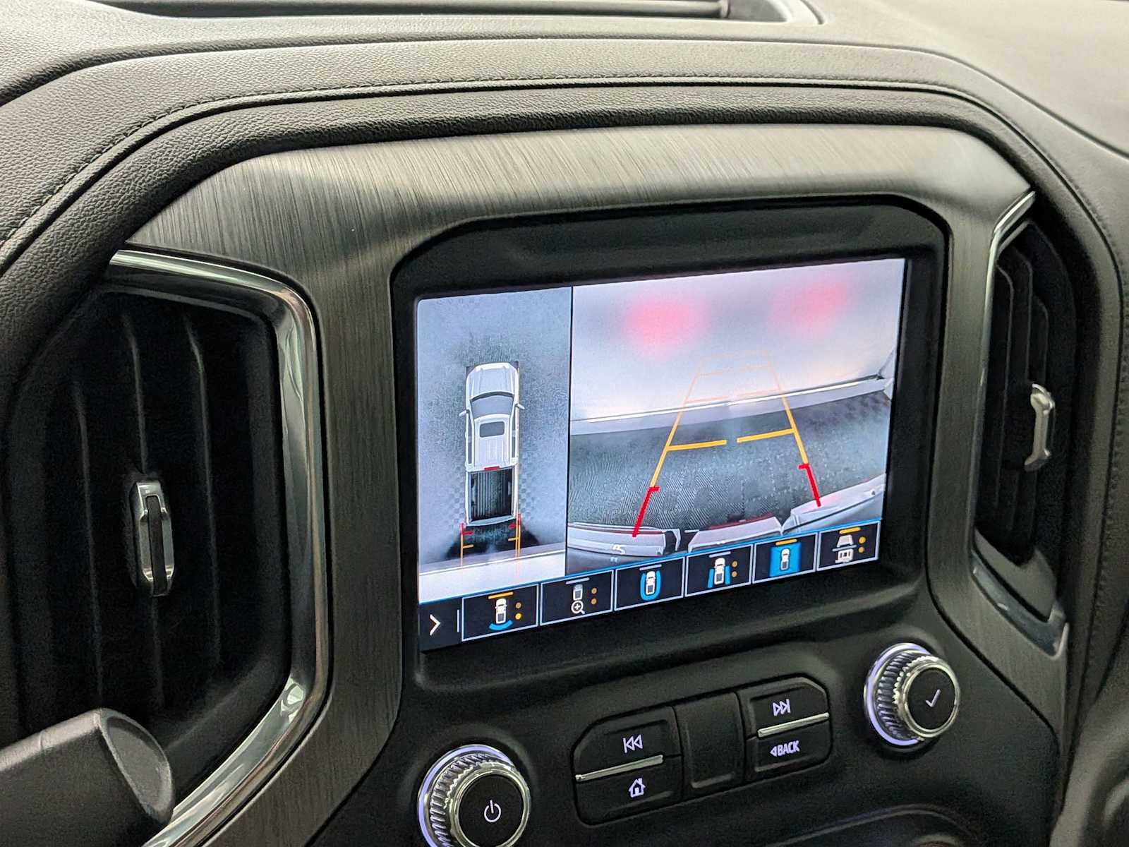 Thumbnail: 2020 GMC Sierra 1500 - 31