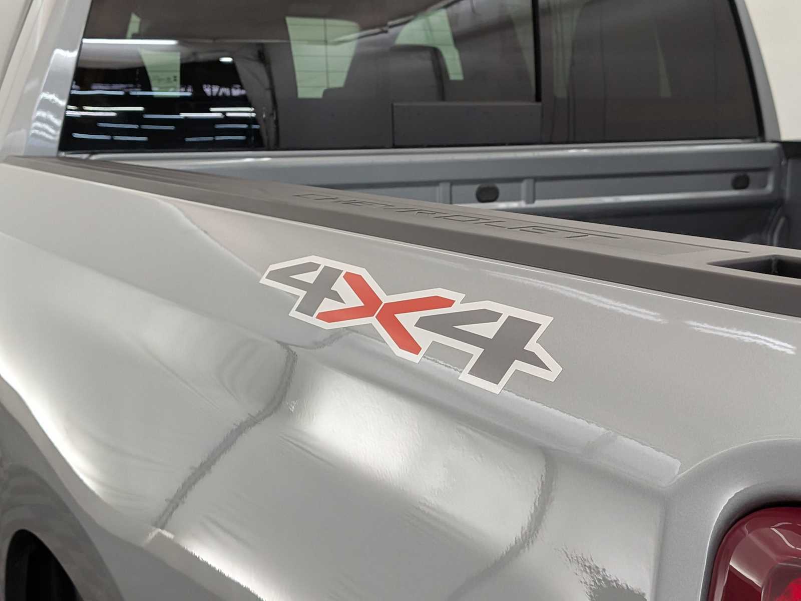 Thumbnail: 2026 Chevrolet Silverado 1500 - 13