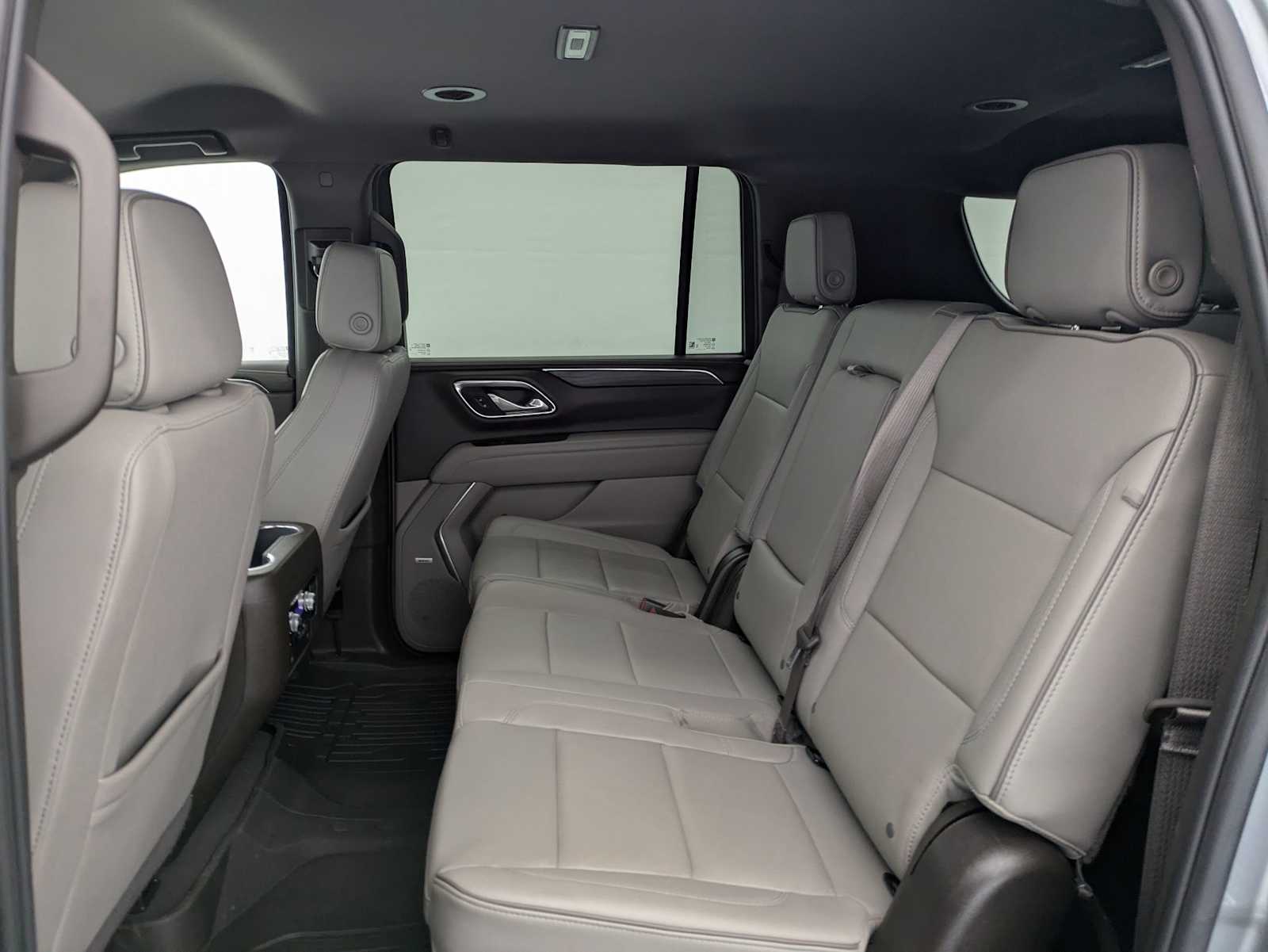 Thumbnail: 2024 GMC Yukon XL - 22